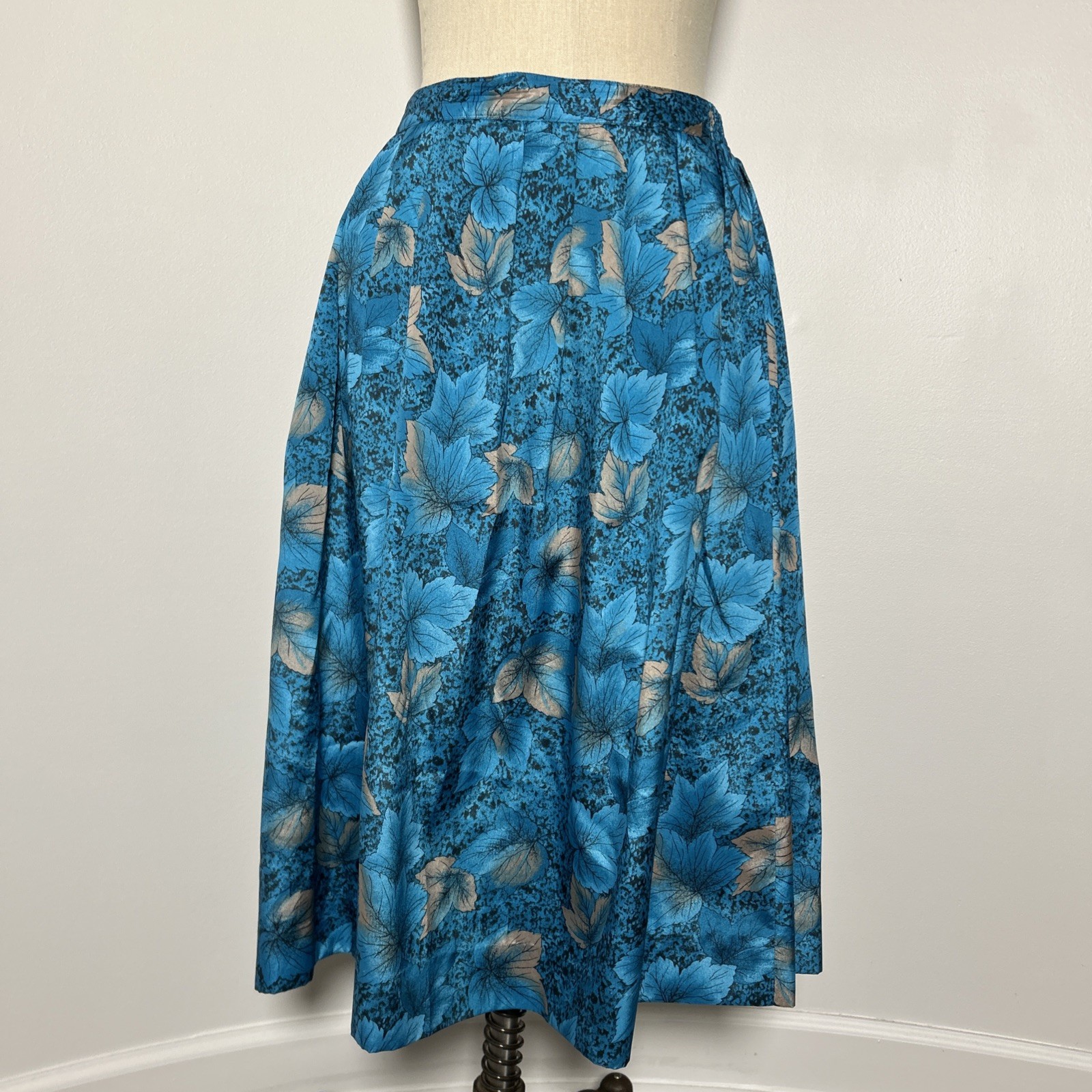 Vintage 80s/90s Pykettes Teal Floral Midi Skirt Made in Taiwan R.O.C. 28” Length