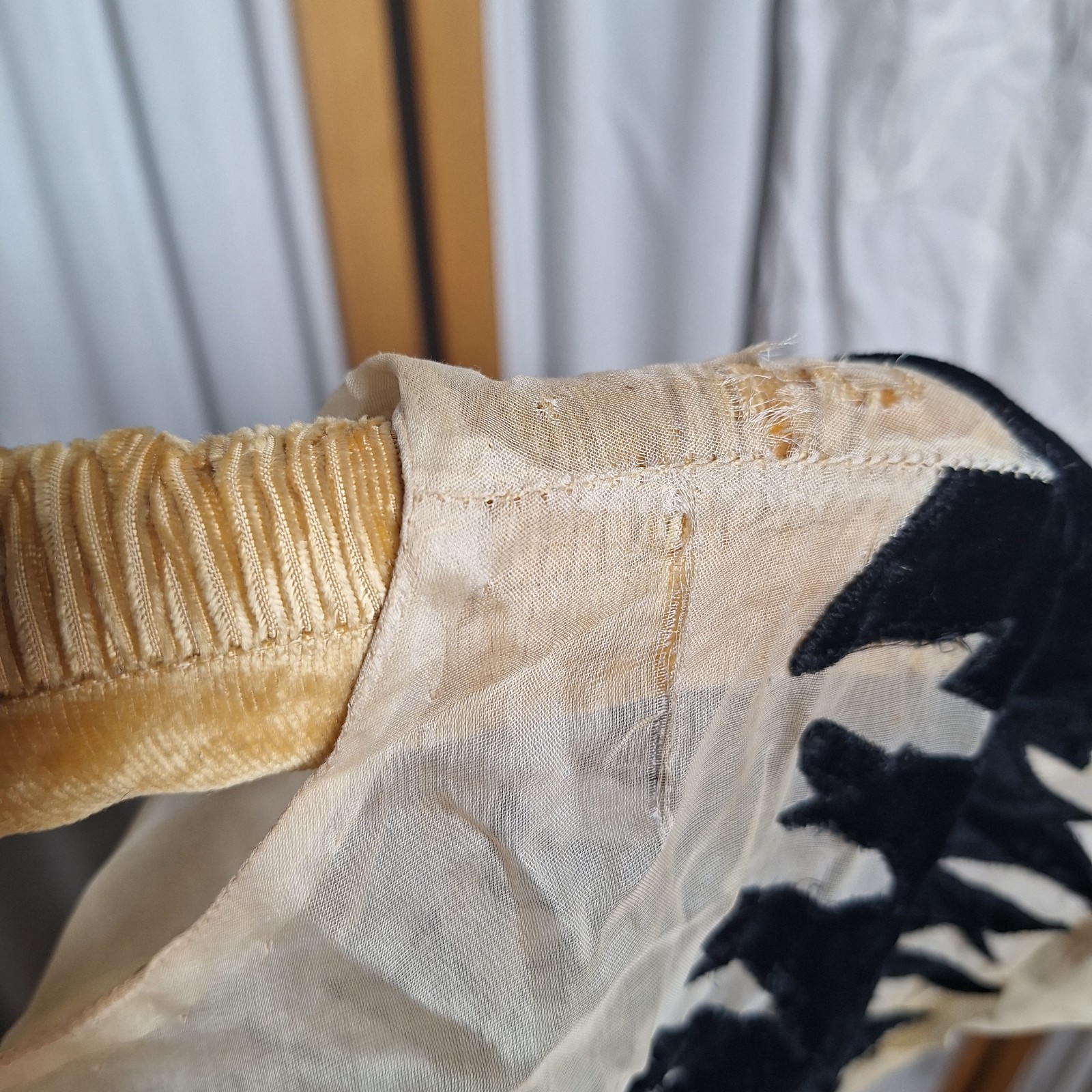 Lot Of 4 Vtg 30s 40s 50s Dresses Seamstress Special TLC Repair Study AS IS