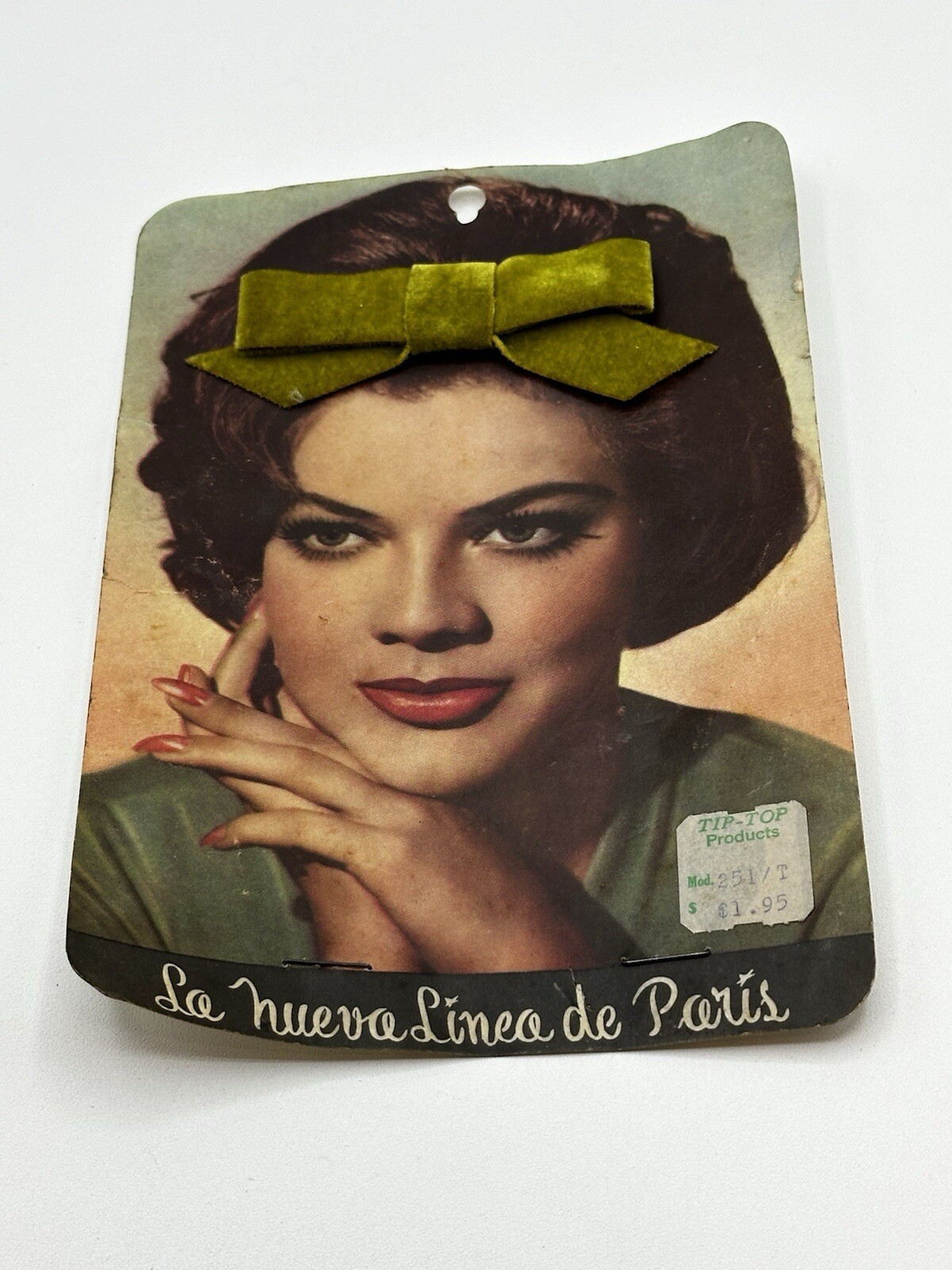 Vintage 1960’s Green Velvet Hair Clip La Nueva Linea de Paris