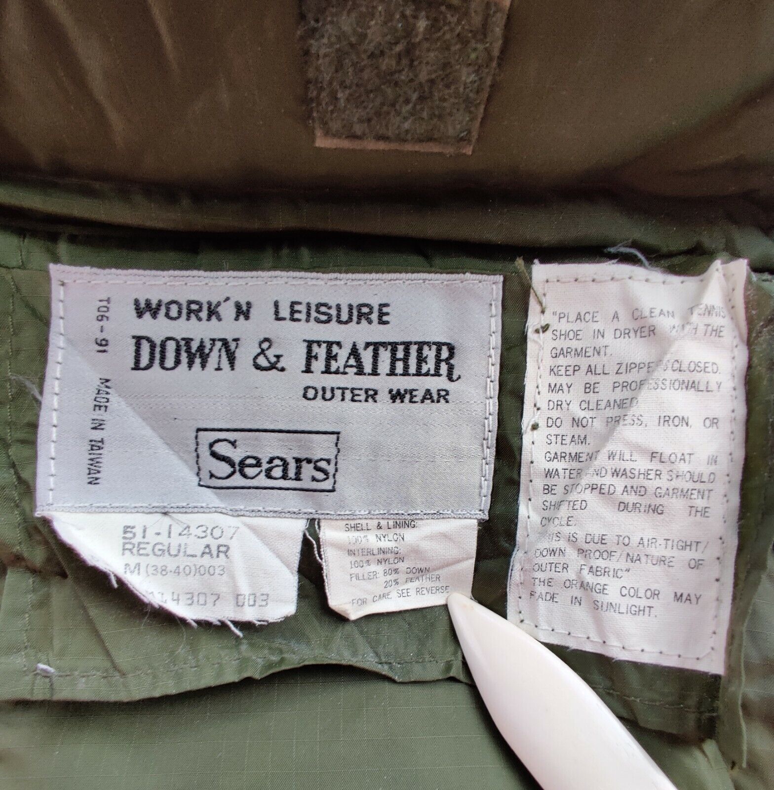 Sears Work’n Leisure Down & Feather Men’s M Reversible Green/Orange Vest Jacket