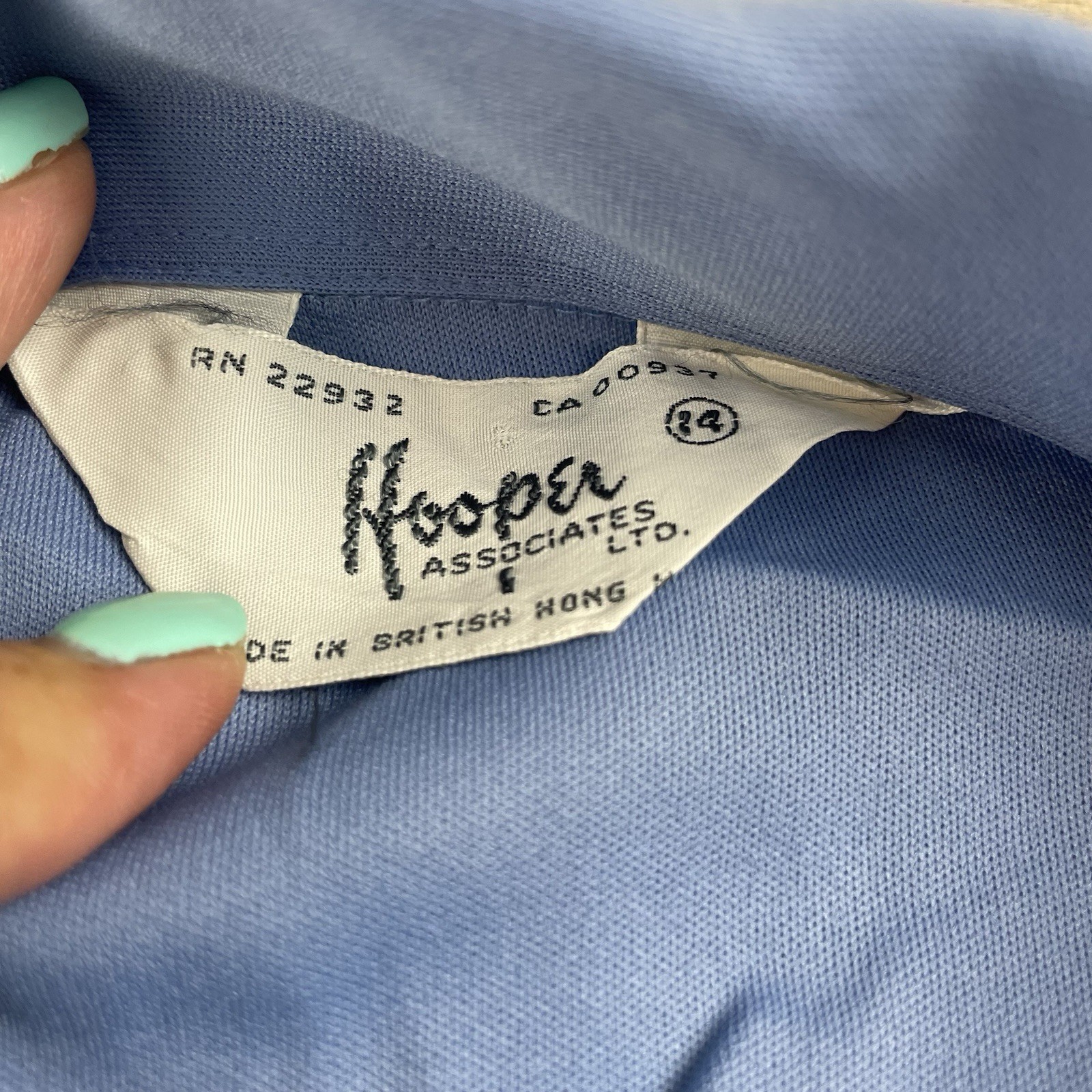 Vintage Hooper Associates Blue Button Top Long Sleeve Collared British Hong Kong