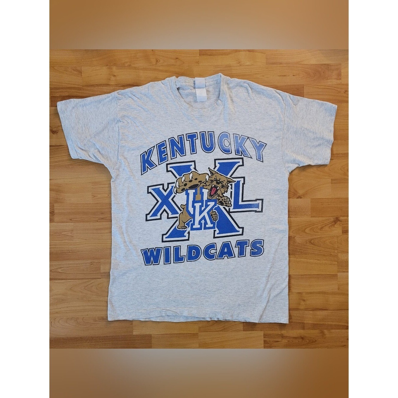 Vintage Kentucky Wildcats NCAA Rare Fruit of the Loom Blue Label Gray Tee, XLT