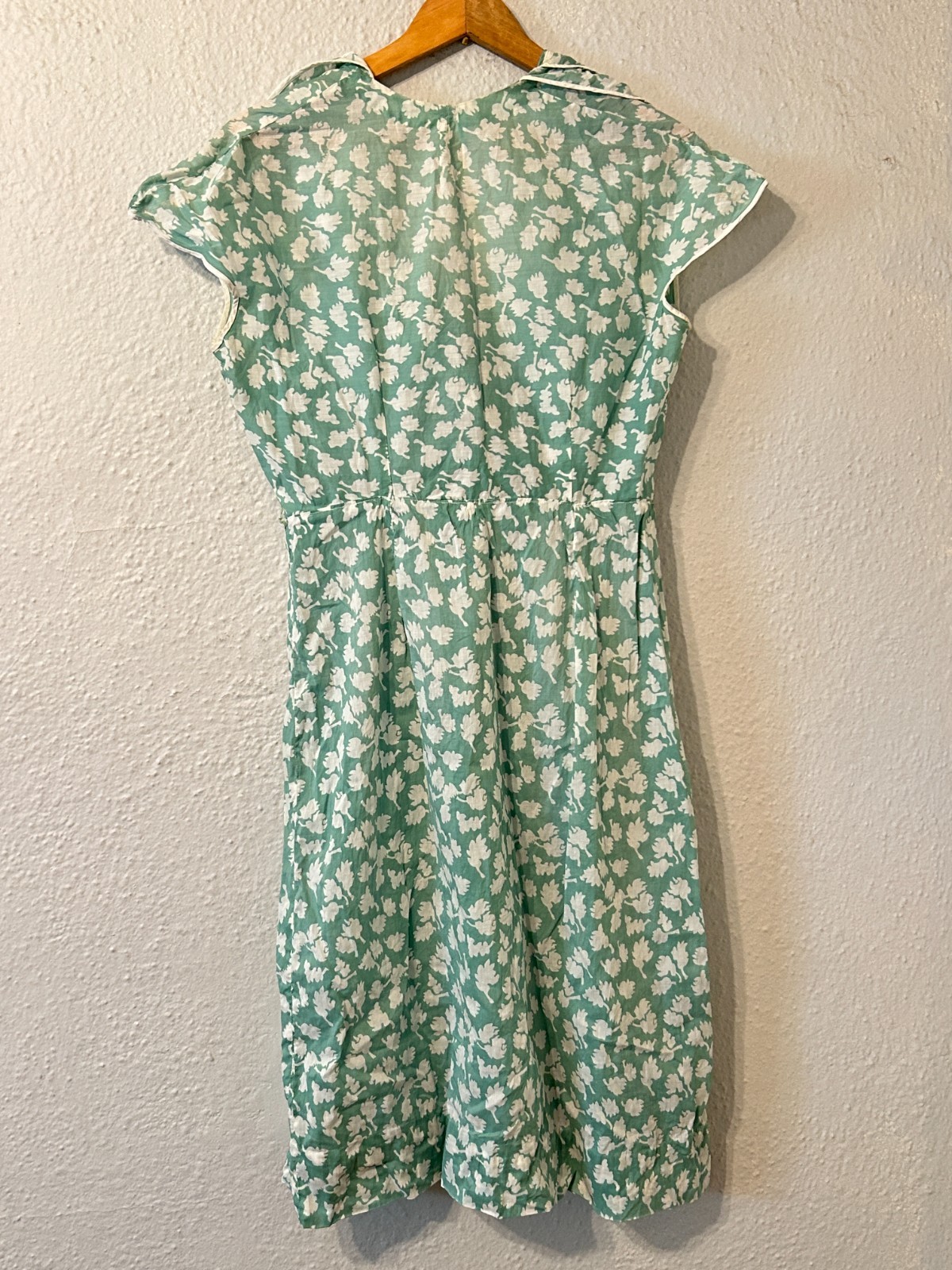 Vintage 1930’s Womens Sz M/L Green Floral Day Dress Ruffle Collar Cotton Jacket