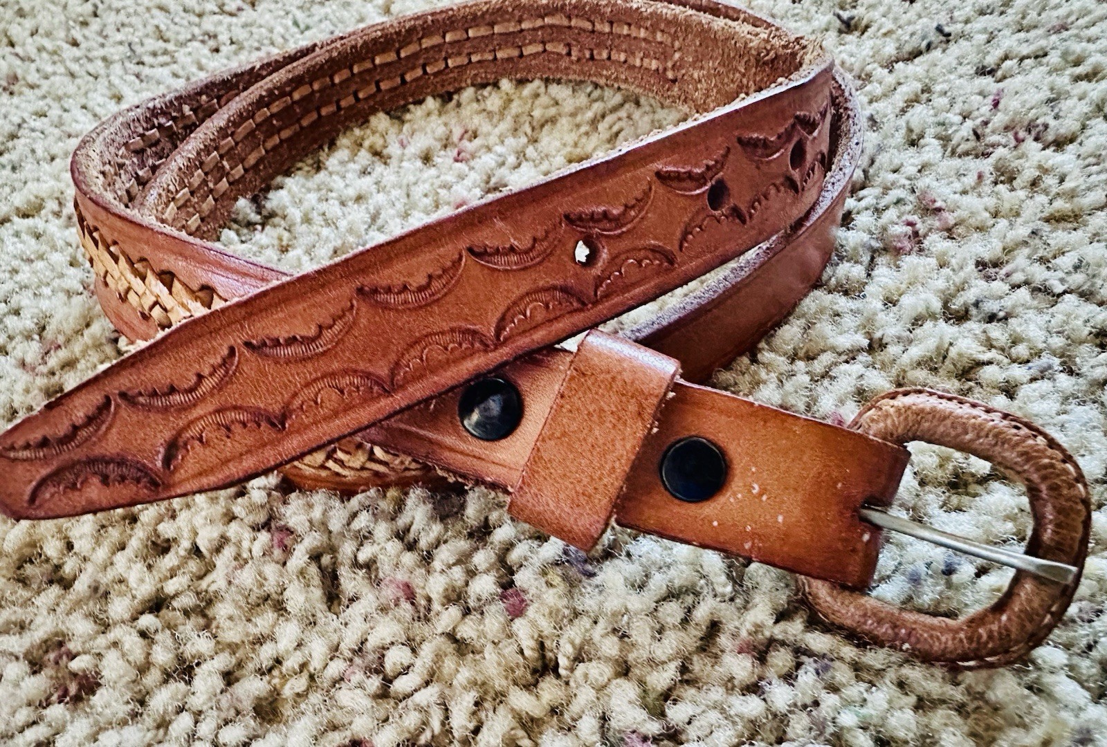 Vintage 70s Tooled Leather Woven Braided Belt Brown SZ 40 Made in Mexico