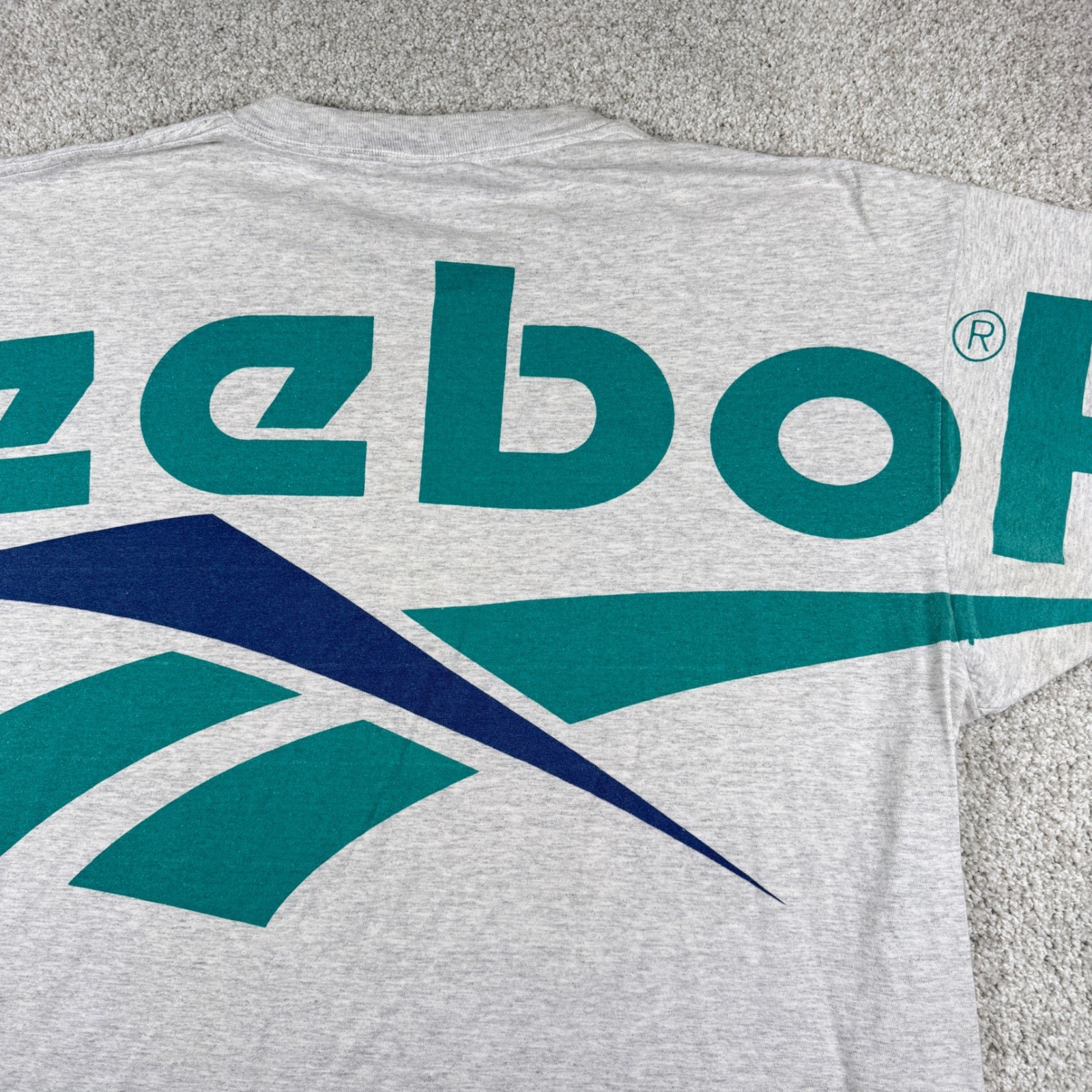 Reebok T-Shirt Mens XXL Gray Vintage Big Logo Graphic Short Sleeve Tee