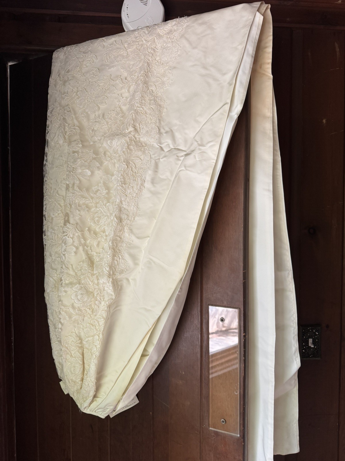 1967 Vintage Wedding Dress & Veil Empire Waist Professionally Preserved ILGWU