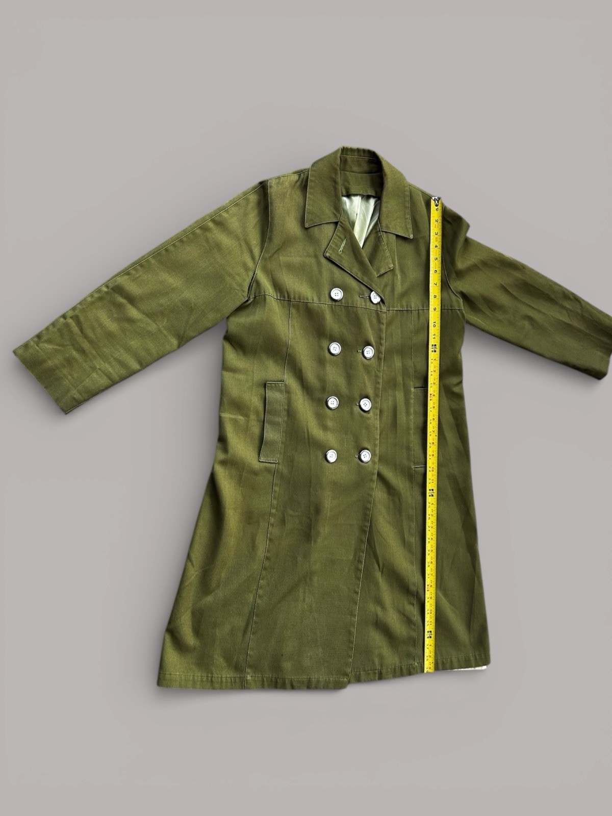 Vintage Late 1960s–Early 1970s Olive Green Double-Breasted Coat
