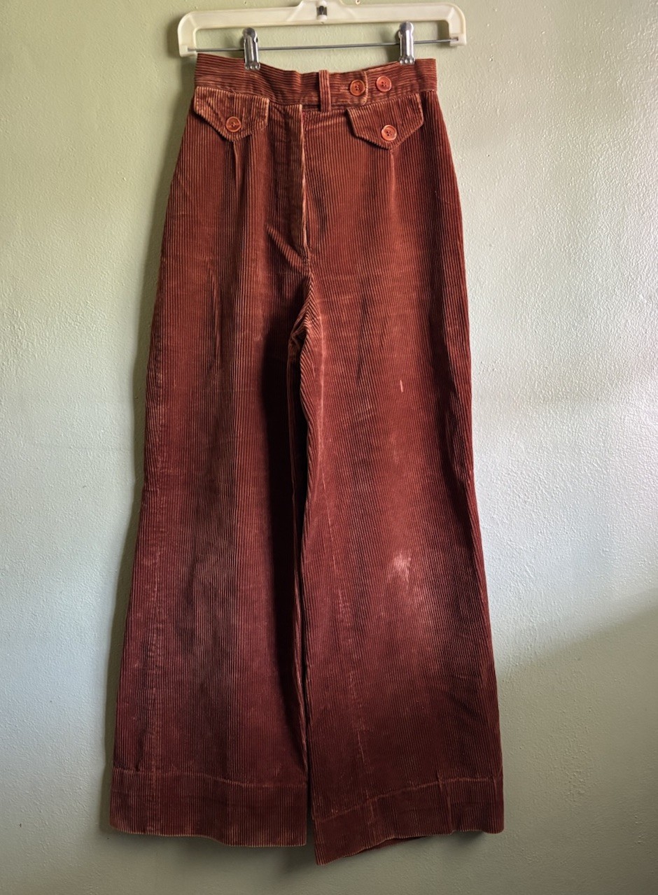 VTG 70s Emily M. HIPPIE Wide Leg FLARE High Waist Corduroys.24” Waist/36”hip