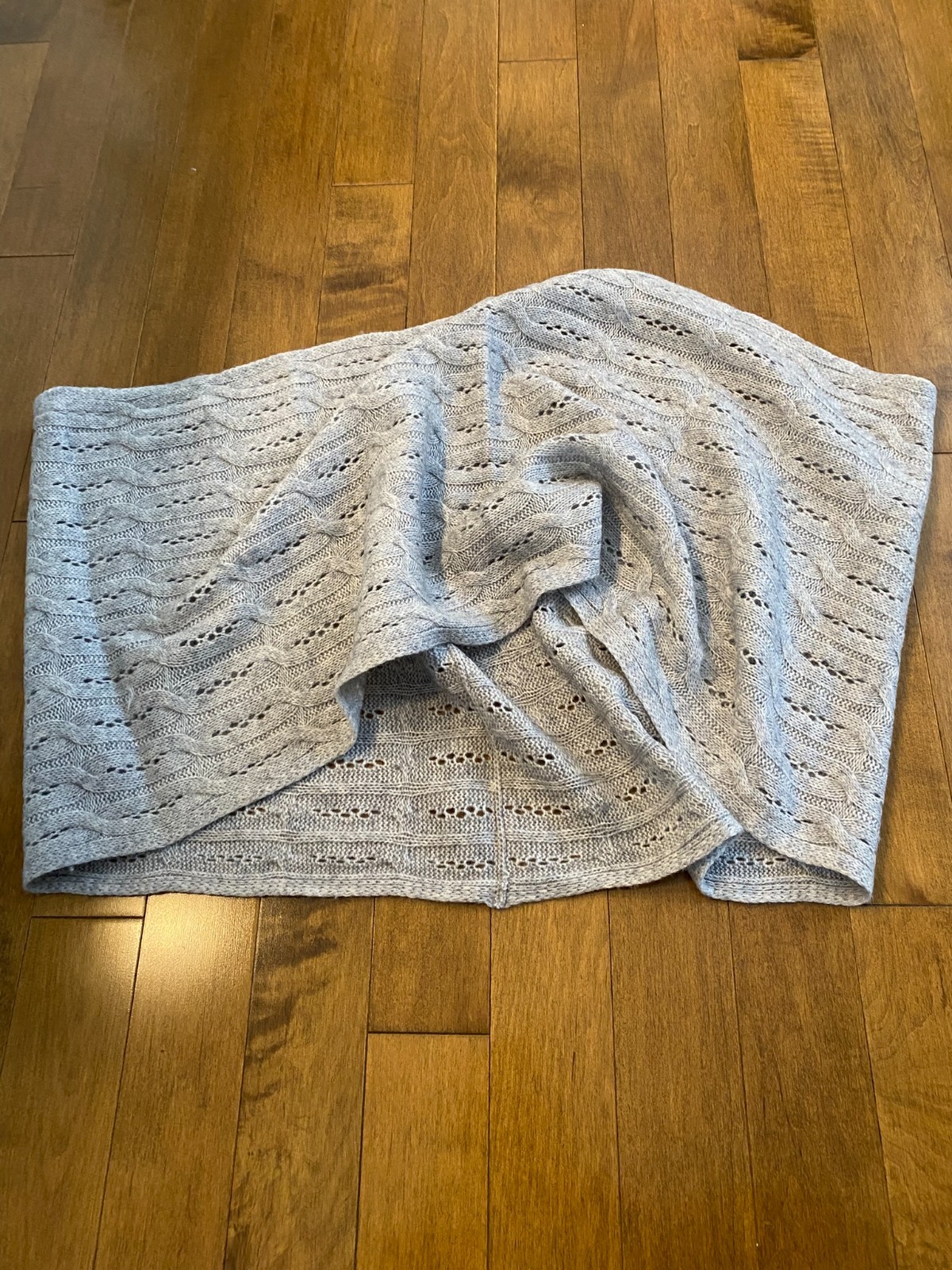 Celeste Gray Wool Cashmere Cable Knit Infinity Loop Scarf Wrap Luxuriously Soft