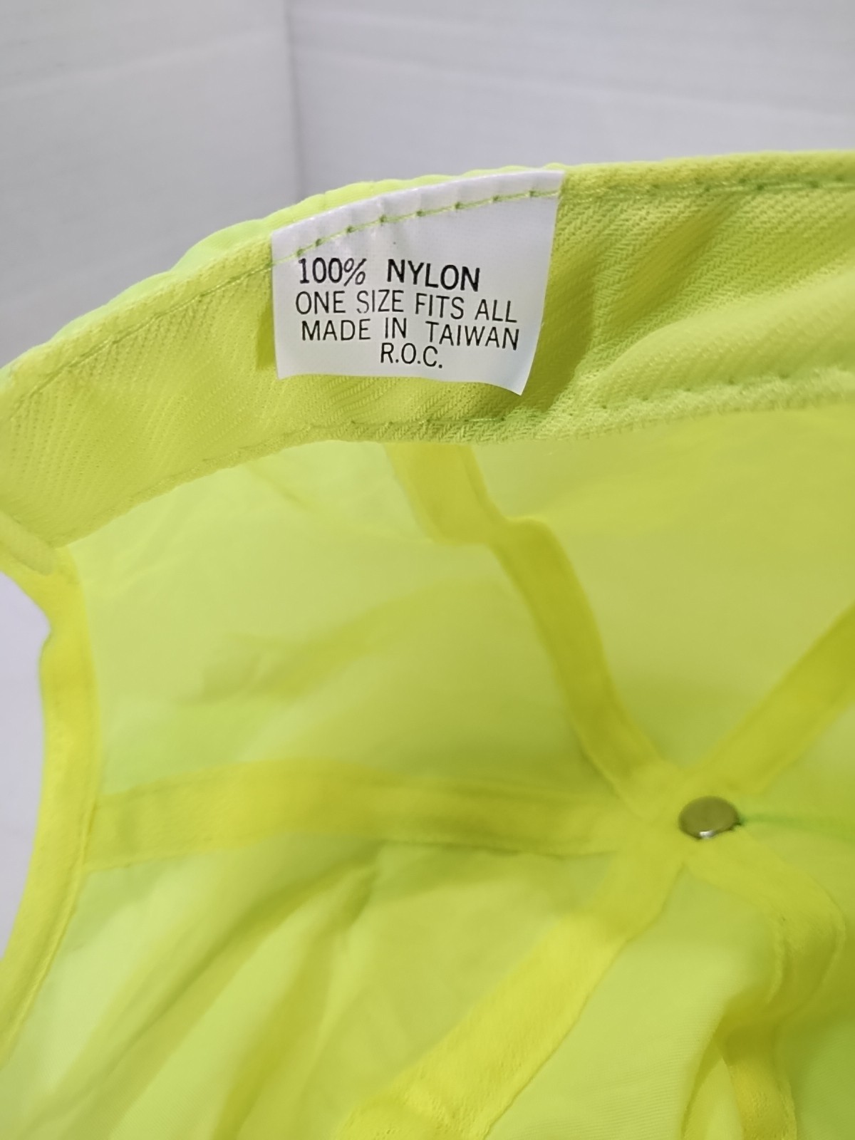 Vintage Vantage Cup Golf Snapback Hat Neon Yellow Cap Adjustable Retro 80s RJR