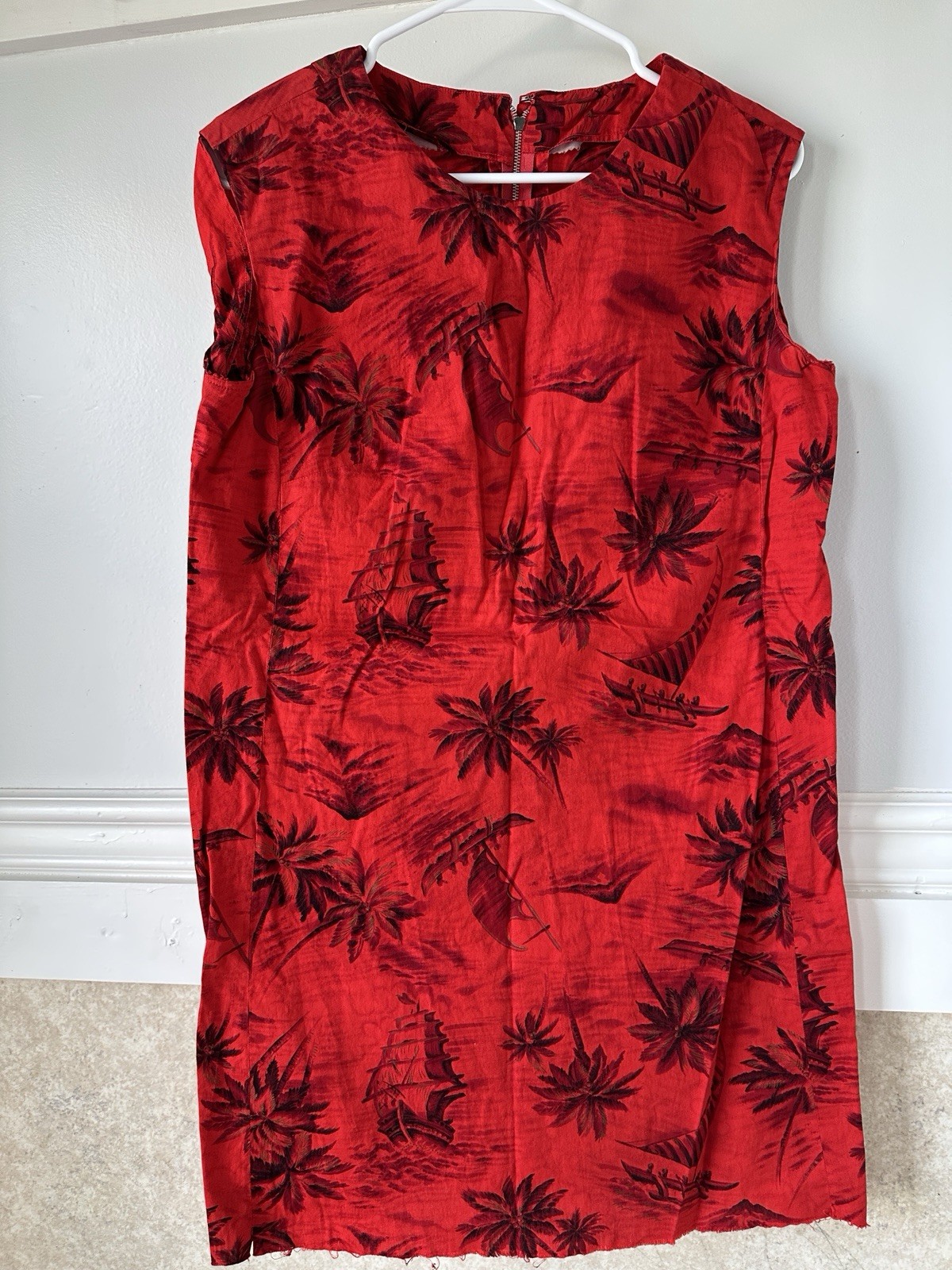 Vtg 60s 70s Hawaiian Barkcloth Shift Dress Red Tropical Sailboat Mini Medium