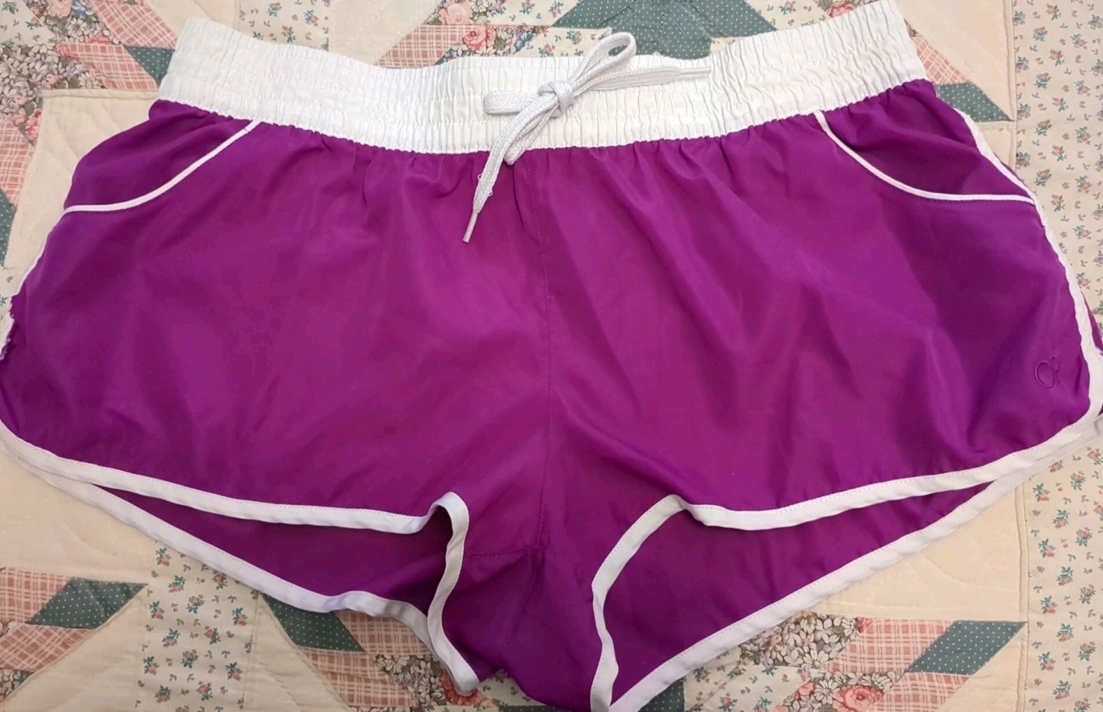 Vintage OP Ocean Pacific Short Shorts Jr Size 15/17 Purple White Elastic Waist