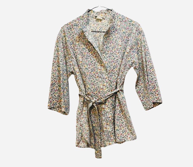 Vintage 60s/70s Mystery Lot of 5 Button Blouses Women’s Polyester, Cotton &Blend