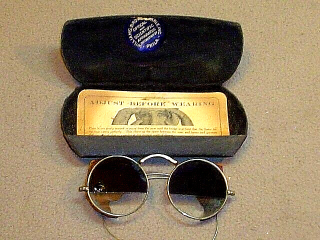 ANTIQUE TAW & CO ALBEX FURNACE STOKER BLUE TOP NON-PRESCRIPTION SAFETY GLASSES