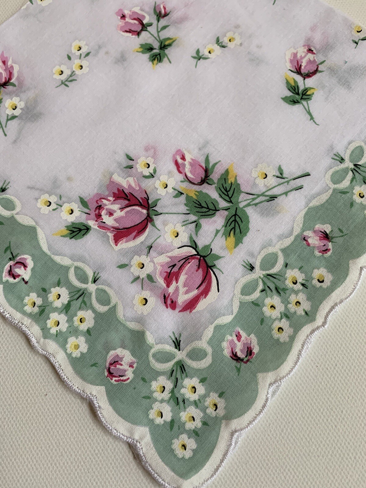 Wonderful NEW Handkerchief ~ Signature Green Border Pink Roses ~ LuRay Hankie!