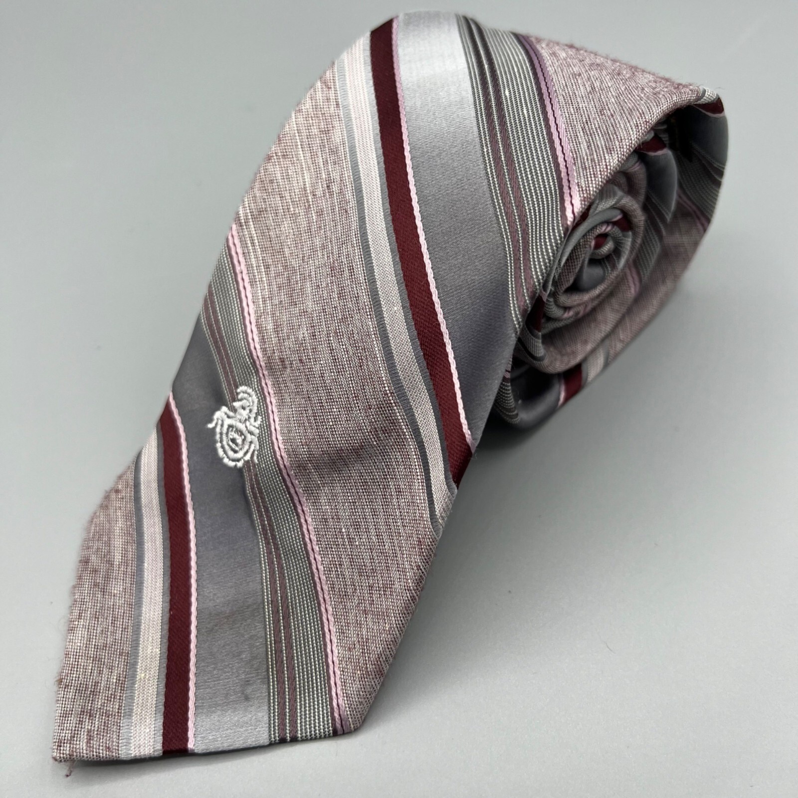 Vintage 1970s “Via Re” Men’s Embroidered Crest Regimental Striped Silver Tie
