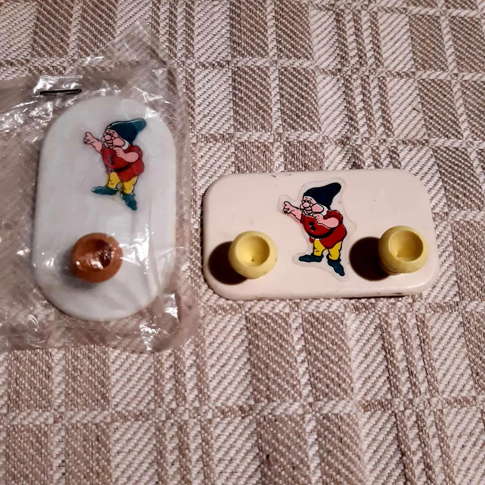 Vintage Gnome Towel Hangers Set of 2 Retro Kids Nursery Wall Hook Plastic NOS