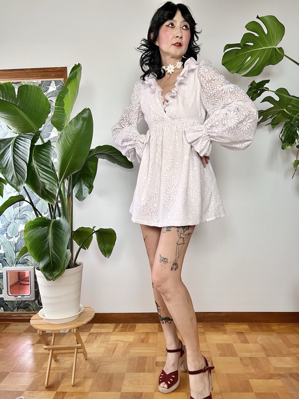 60s Mod Flocked Daisy Mesh Babydoll Mini Dress Sheer Balloon Sleeve Wedding XS/S