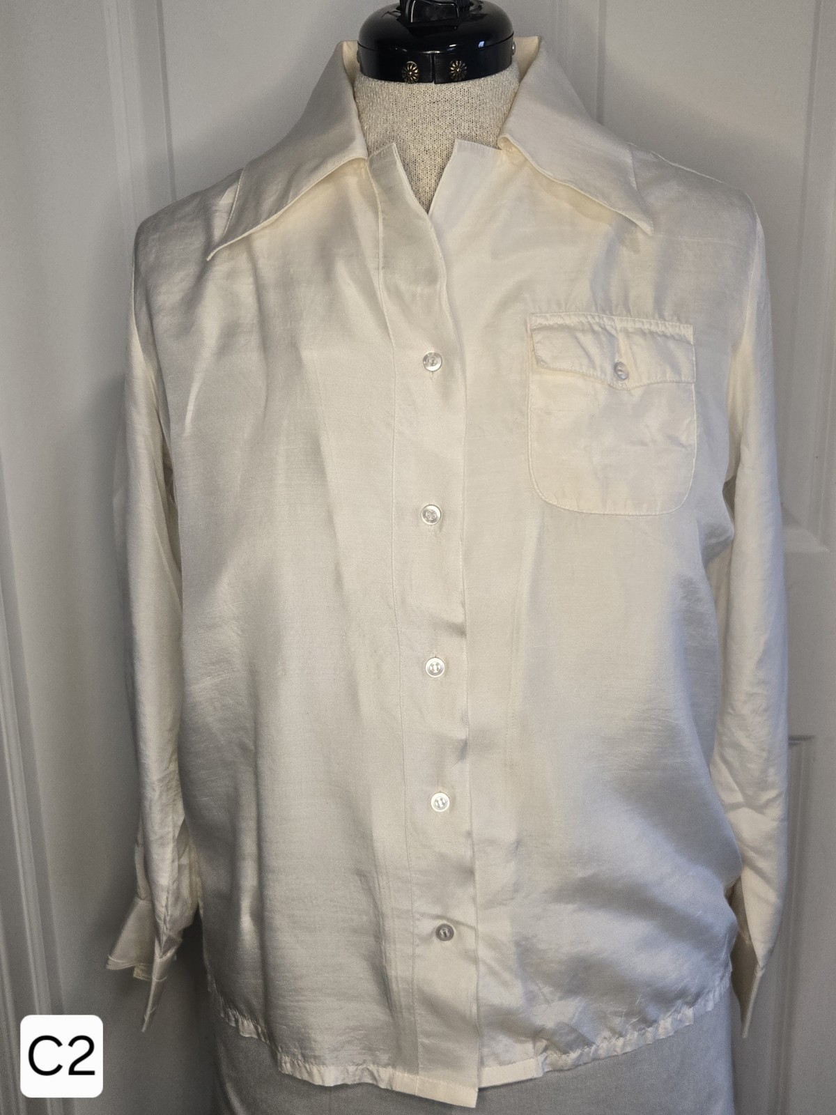 Vintage 100% Silk Blouse Sz 16 White Button Up W/ Pocket Made In The Philippines