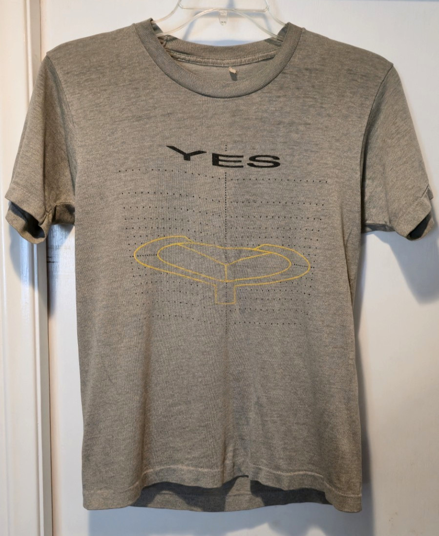 Vintage 1984 YES Band World Tour Grey T-Shirt – Size L