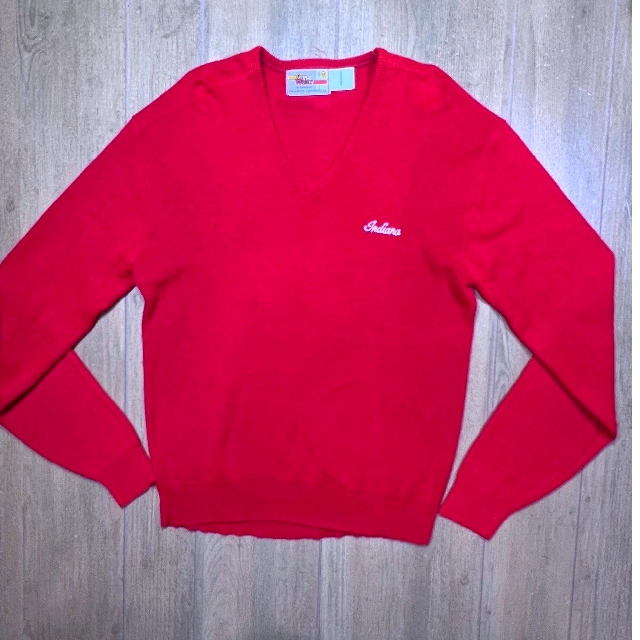 Vintage Any Wear Spanjian Indiana V-Neck Sweater Red Acrylic Knit Womens Medium