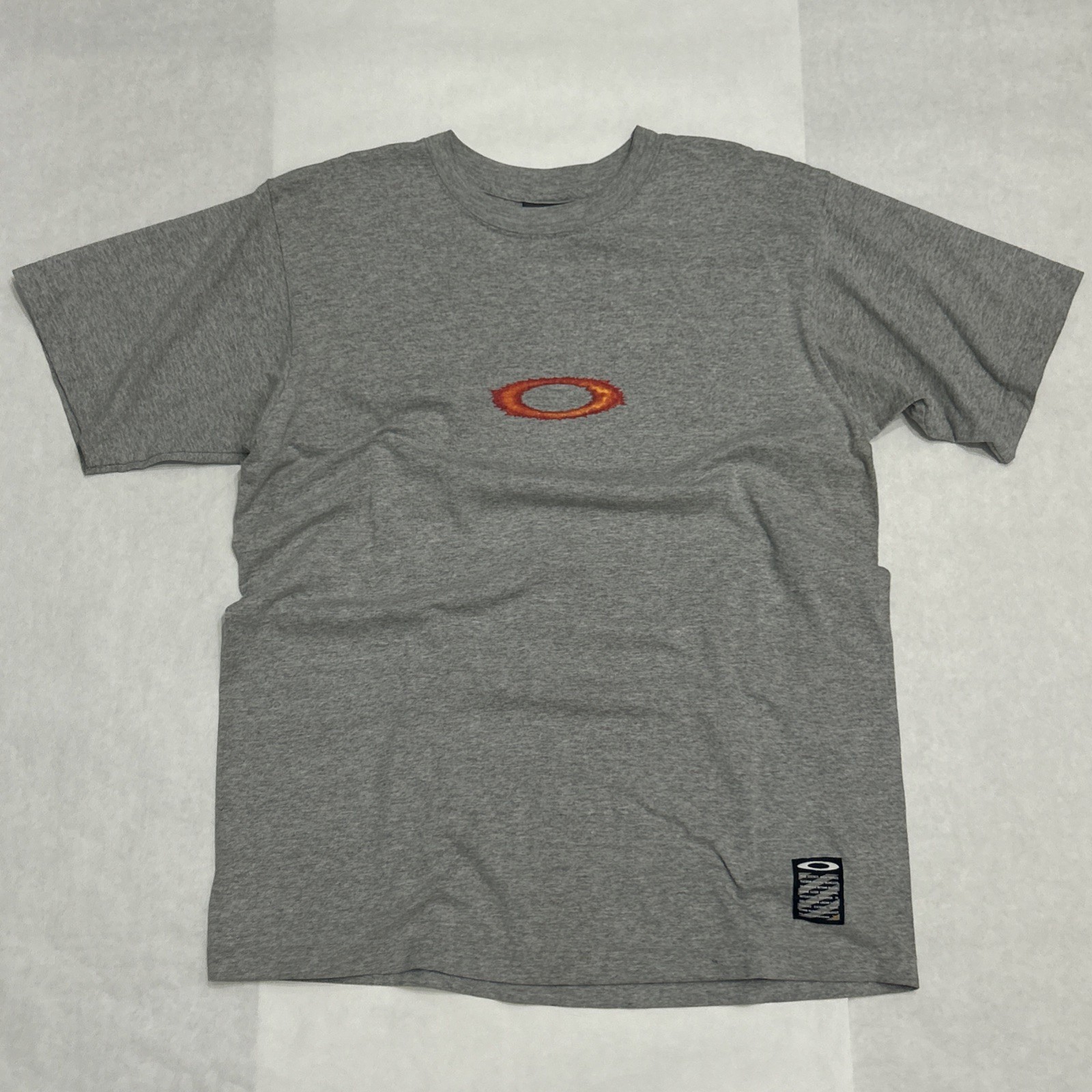 Vtg 90s Oakley Software Flame Center Logo Ellipse T-shirt Men’s M Back Hit USA