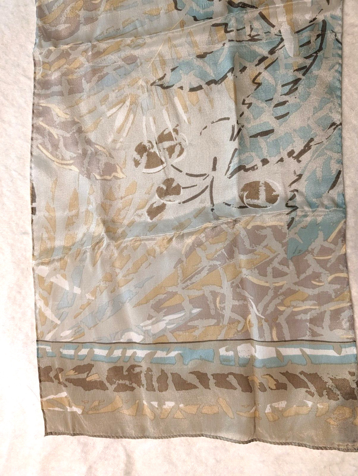 Vintage 1980’s Liz Claiborne Accessories 100% Silk Floral Scarf Made In Japan