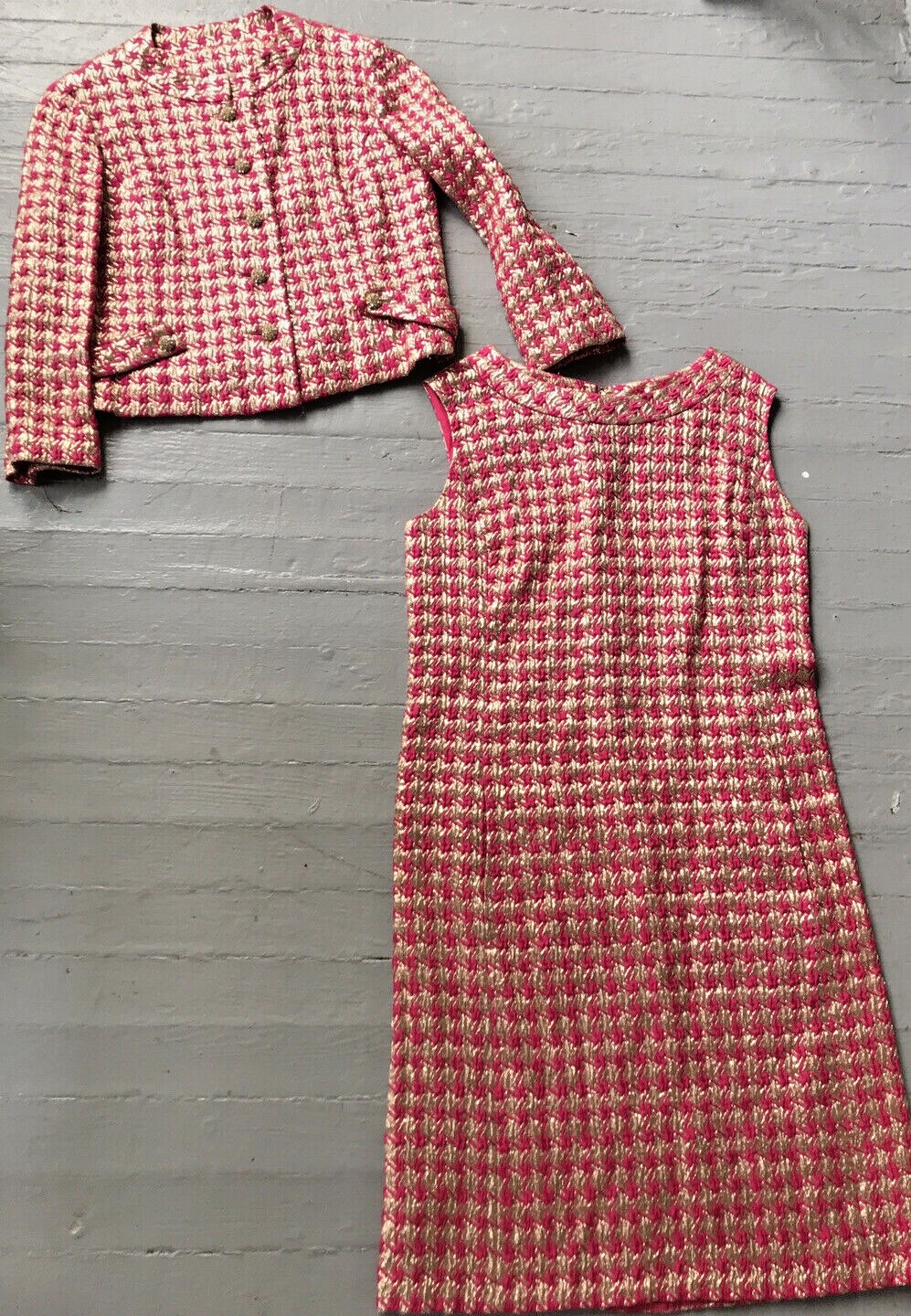 Vintage 70’s Mod Dress Sleeveless & Jacket Set Fuchsia Pink Gold Metallic Large