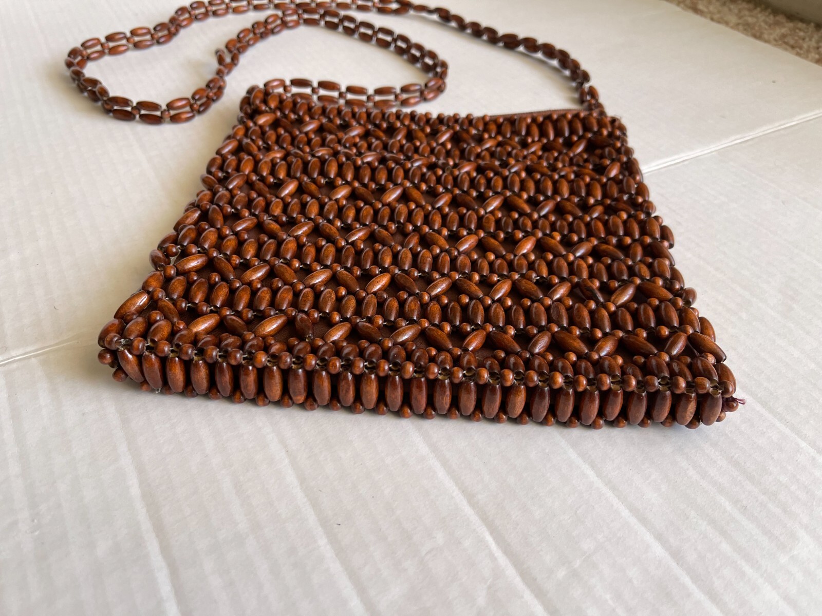 Vintage Scala Wooden Beaded Shoulder Bag Fabric Lining Inner Zip Pocket 9″x9″
