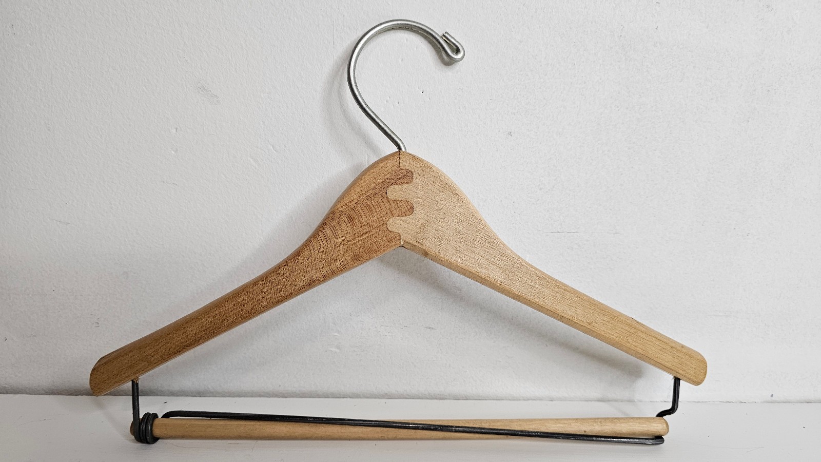 Vtg Batts Natural Wood Wishbone Hangers 12.5″ For Youth Sizes 8-14 NOS Lot Of 10