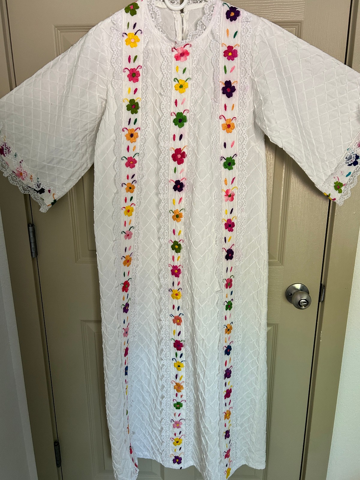 Authentic Vintage 1970s Mexican Hand Made Wedding Dress Small