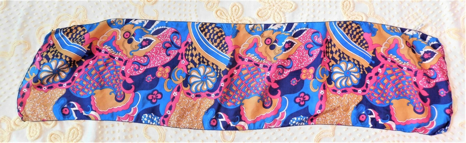 VINTAGE 100% SILK 1960’S MULTI COLOR SCARF 10.5 by 41 inches