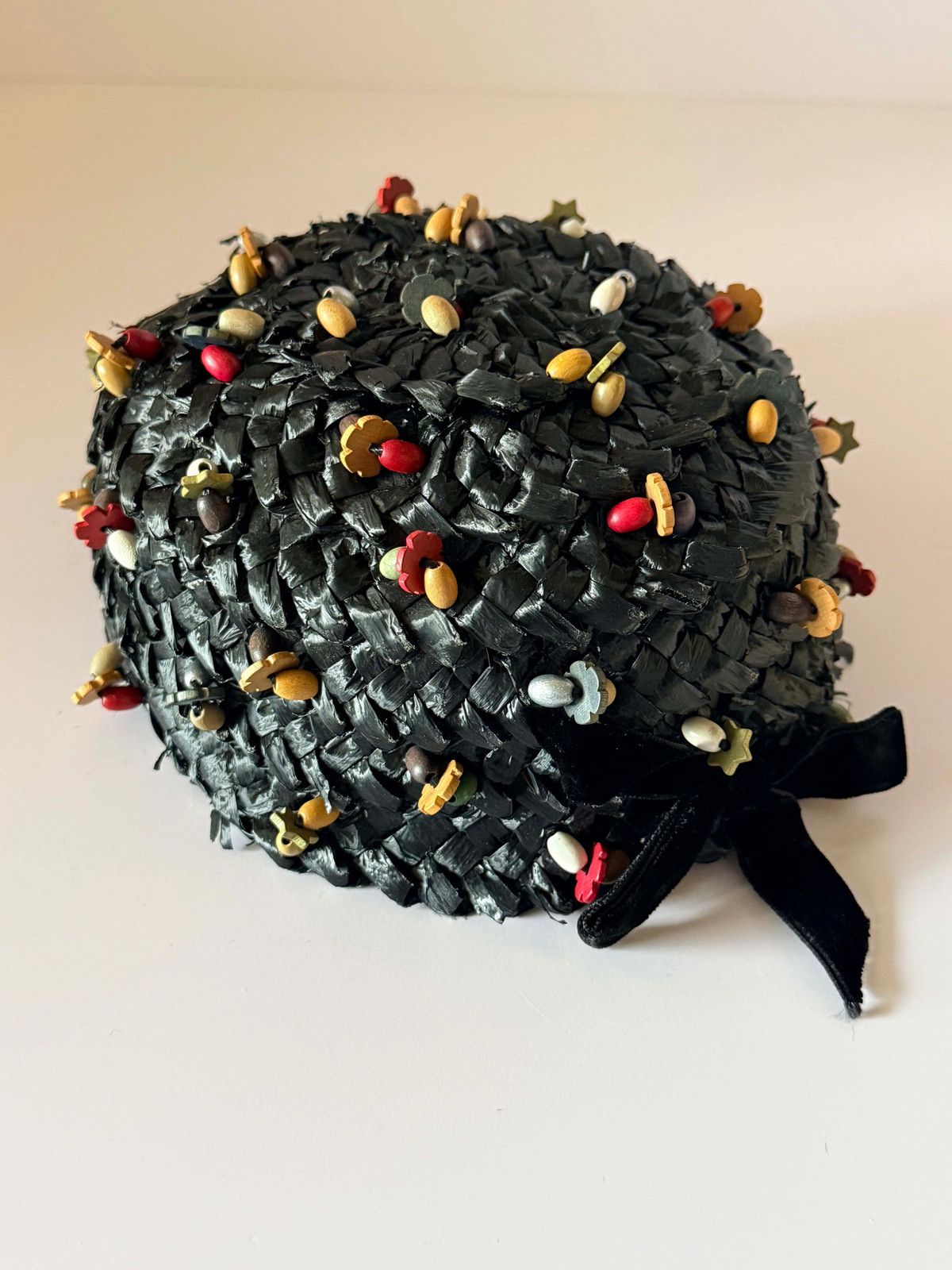 1950s Miss Sally Victor Black Raffia Pillbox Hat Wooden Bead Trim Vintage