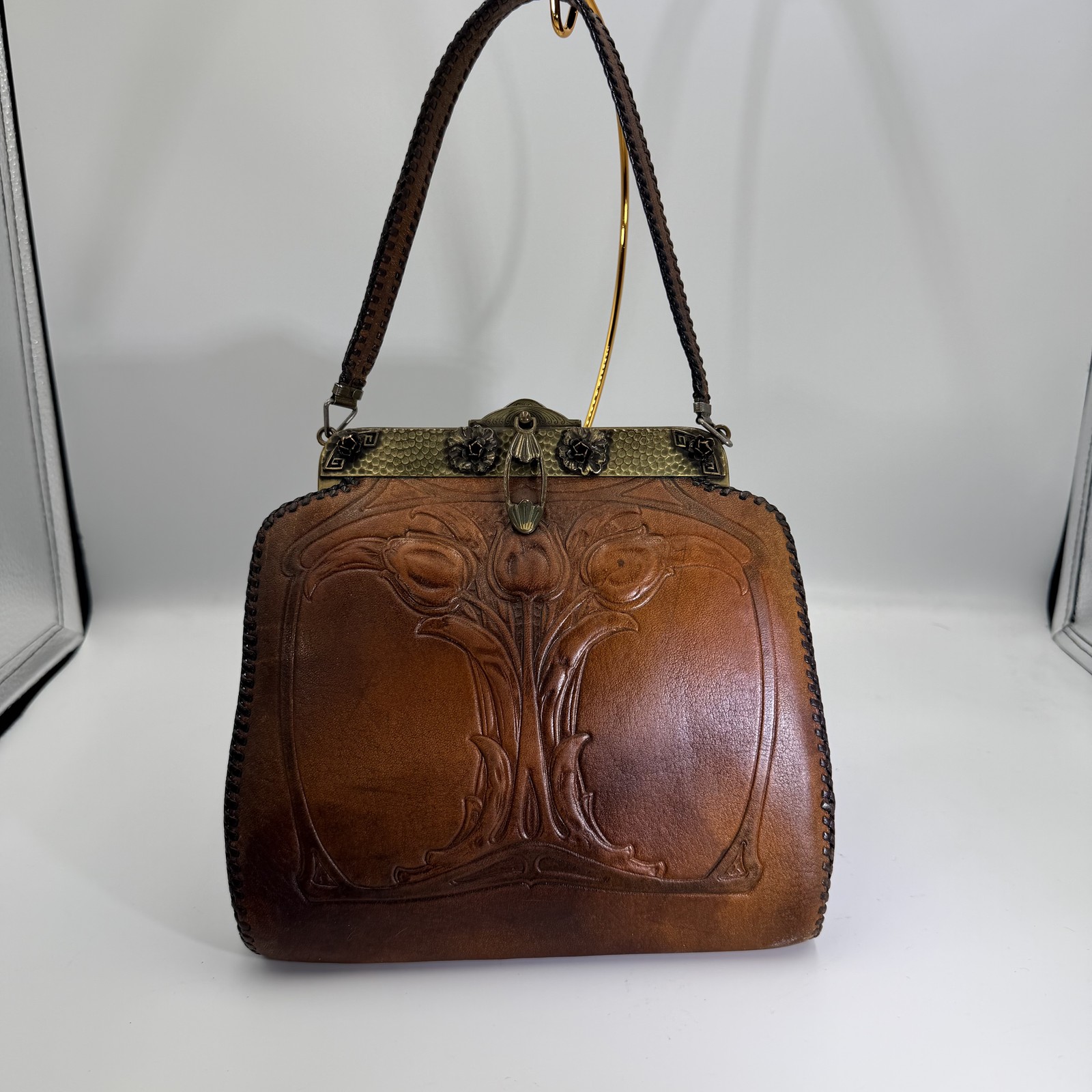 Vintage Tooled Leather Art Nouveau Floral Handbag Purse Arts & Crafts JEMCO