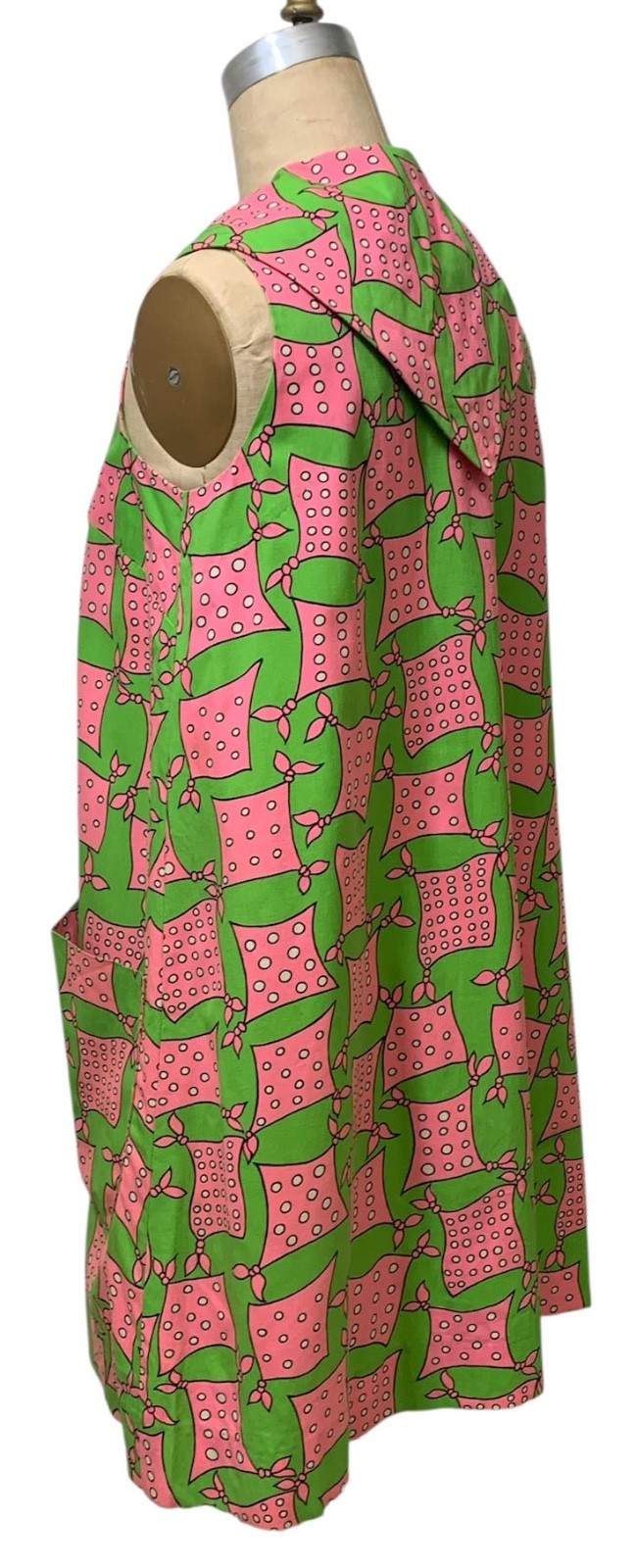 Late 60s/Early 70s Vintage Women’s Scarf Print Miss Bergdorf Trapeze Dress Sz S