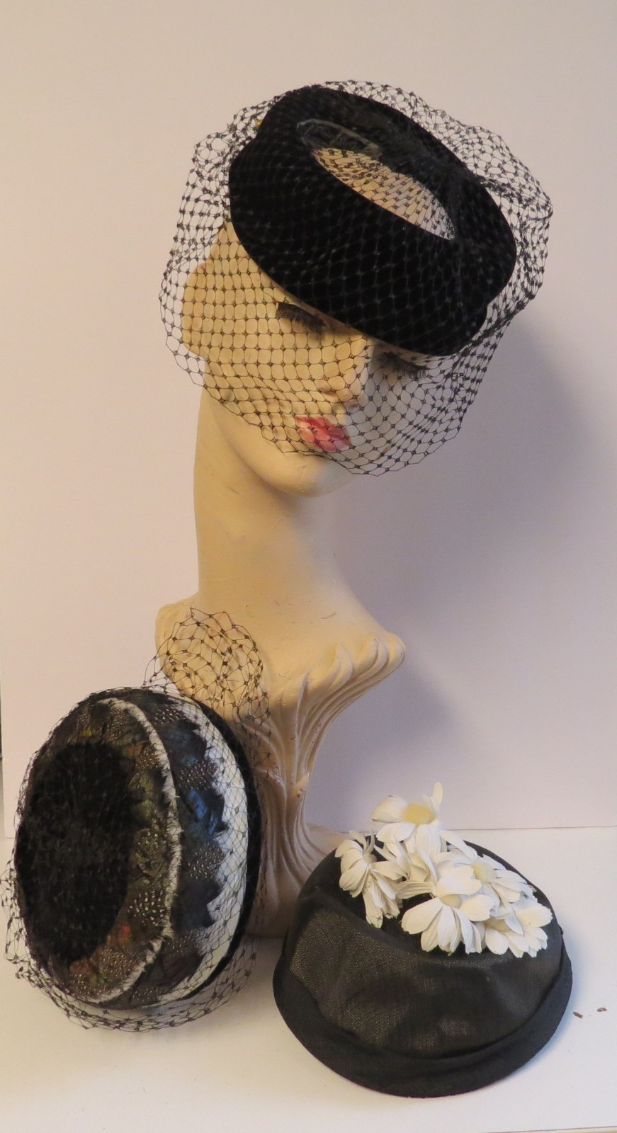 Lot of 3 Vintage Pillbox Women’s Hats Midcentury one is velvet