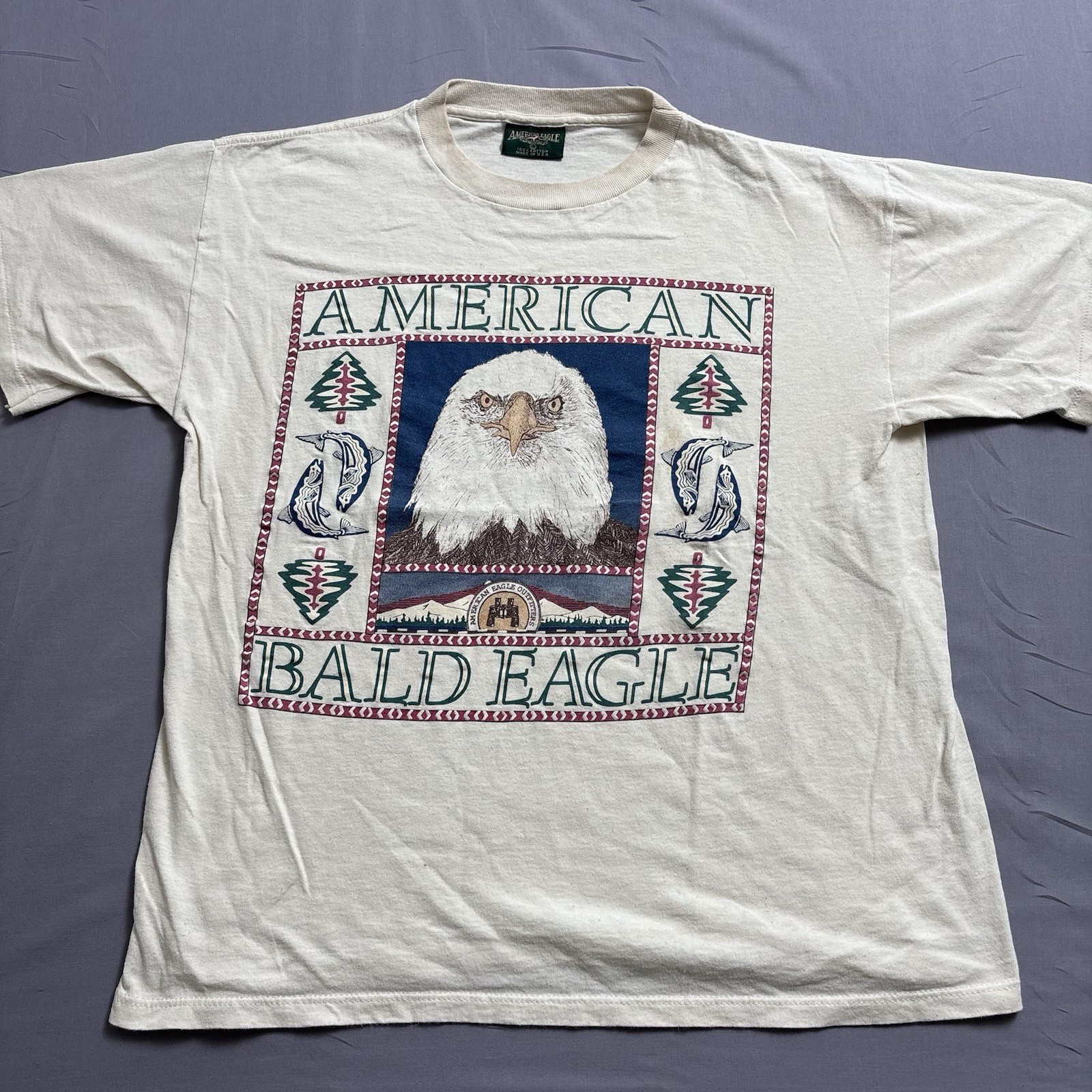 American Eagle Outfitters Vintage Bald Eagle Graphic Tee Size L Made in USA