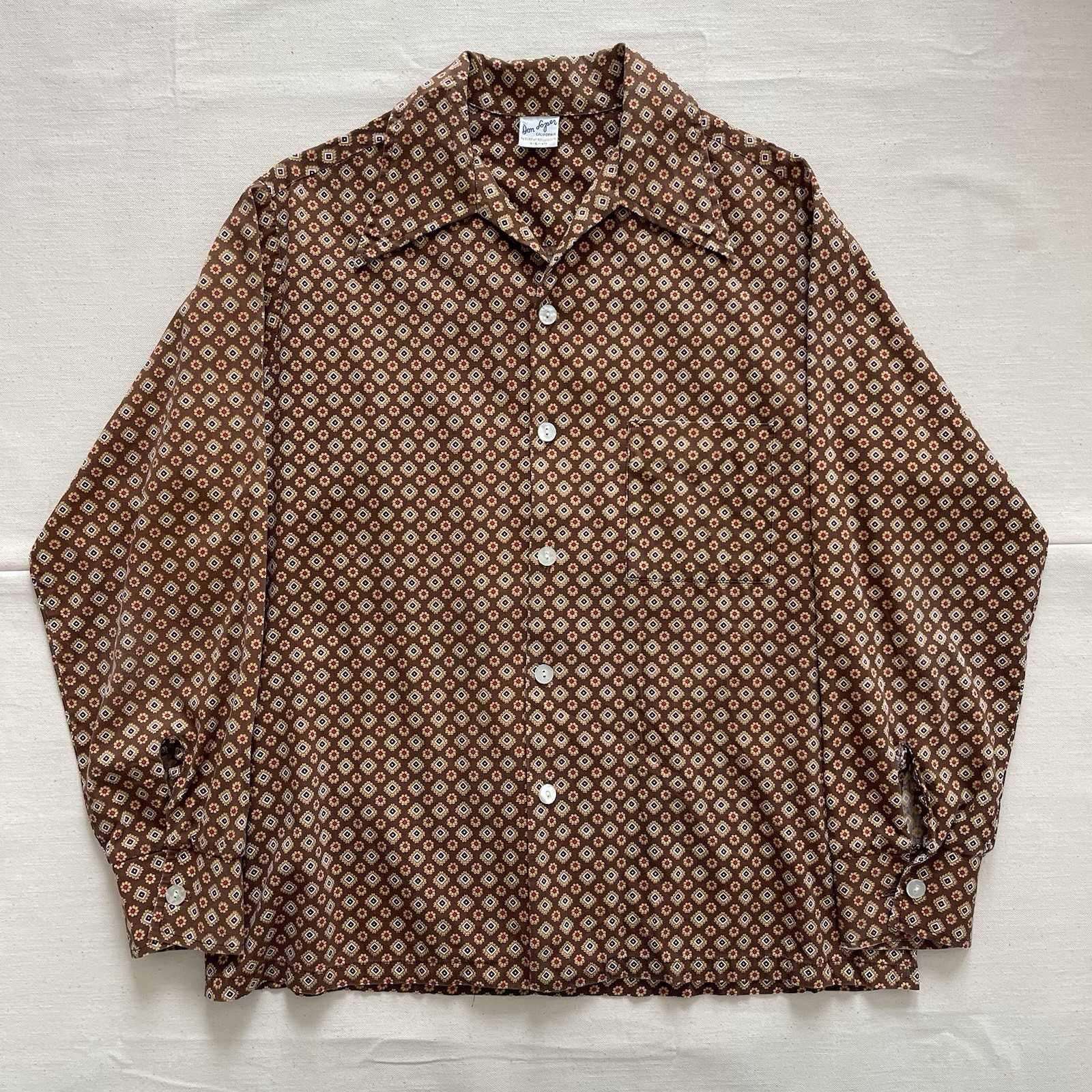 Vintage 60s Don Loper by Duke of Hollywood Abstract Pattern Rayon Blend Shirt