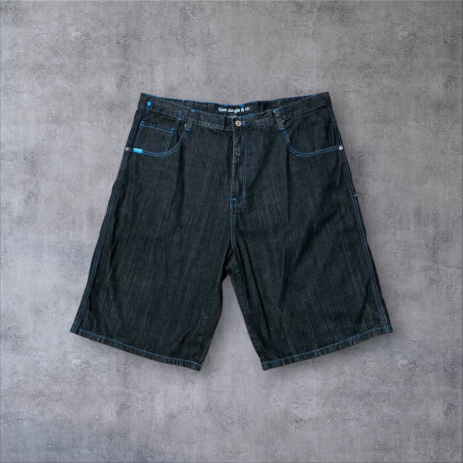 Vintage 2000s y2k Dark Wash 5ive Jungle & Co Sz 50 Baggy Jorts