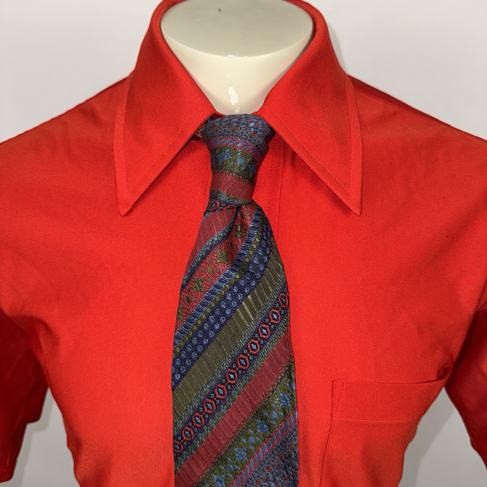 Vintage 1960s Necktie Tie Mens Acetate Rayon Wide Striped Disco Shiny Rat Pack