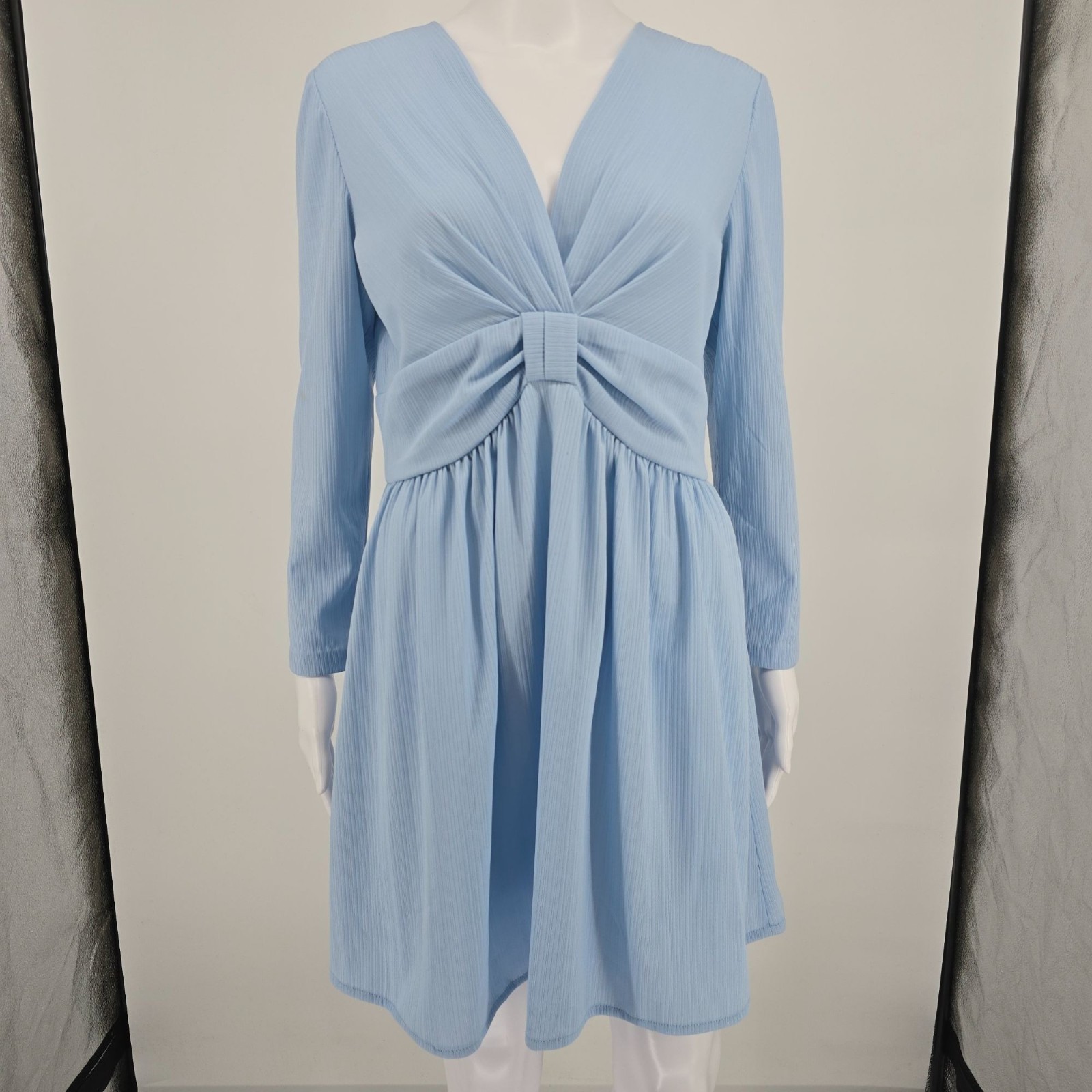 Vintage Early 1970s Pale Blue Ruched Bow V-Neck Long Sleeve Mod Minidress (M)