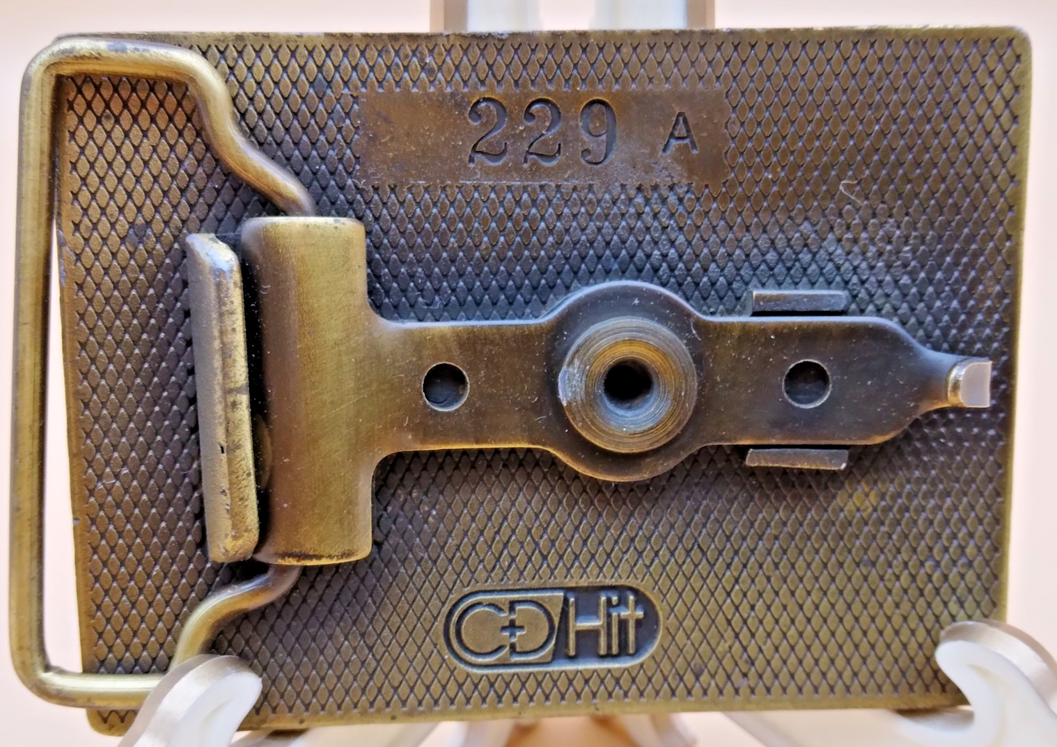 Vintage Belt Buckle Cross Seed Company Hybrid Seeds Bunker Hill, KS 229A