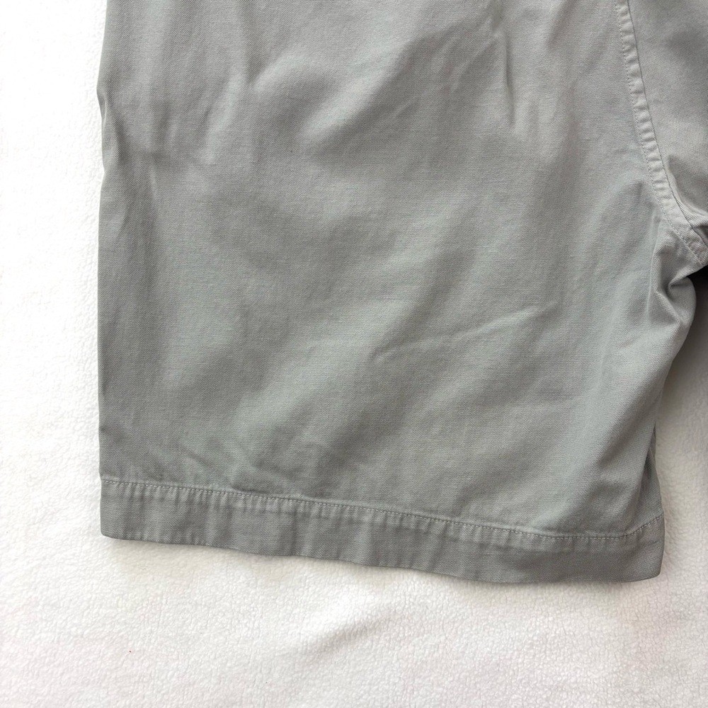 Vineyard Vines Gray Flat Front Classic Gray Men’s Cotton Chino Shorts Size 38