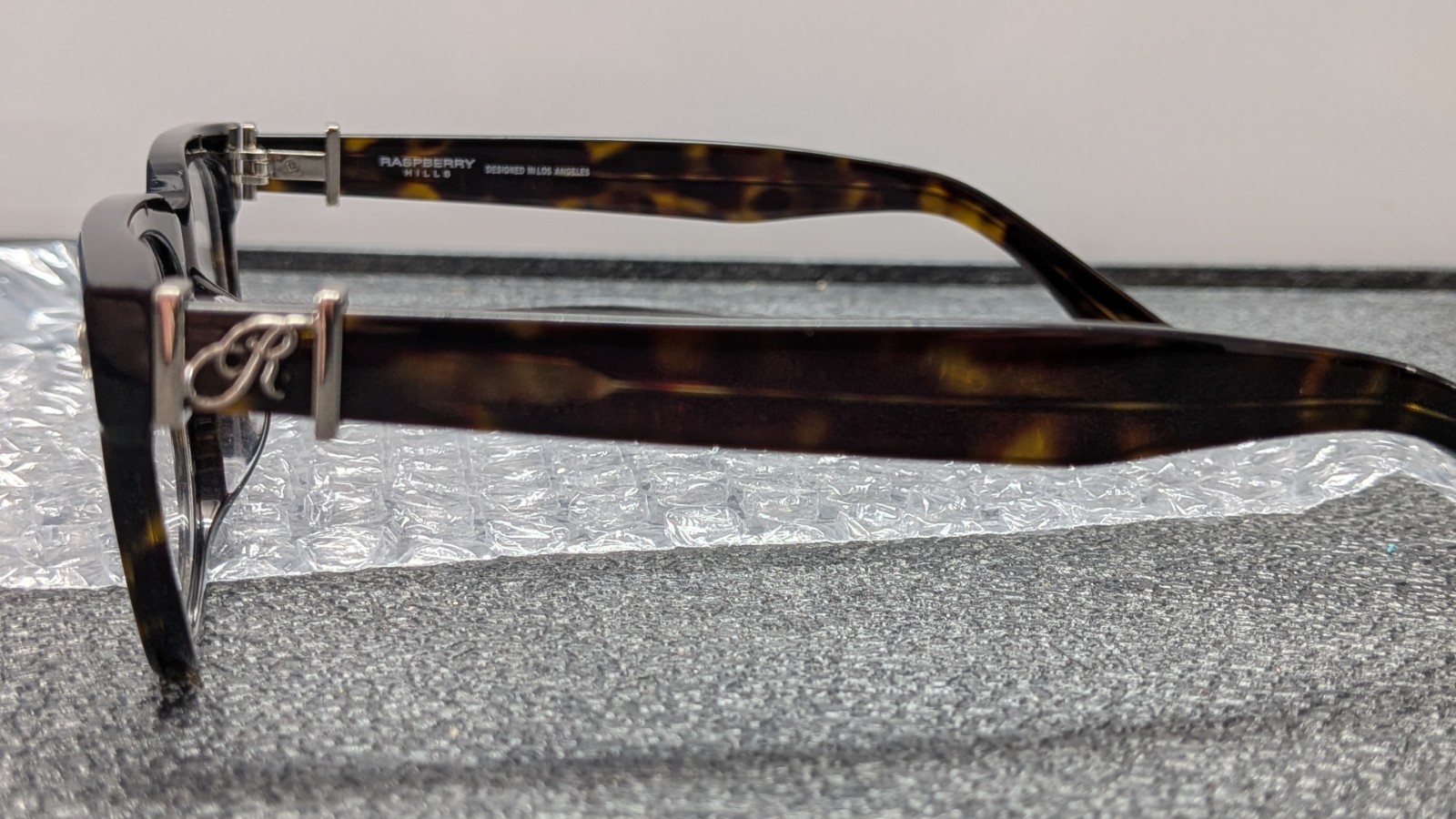 GV Gallery Raspberry Hills Arguello Frames Eye Glasses – USED