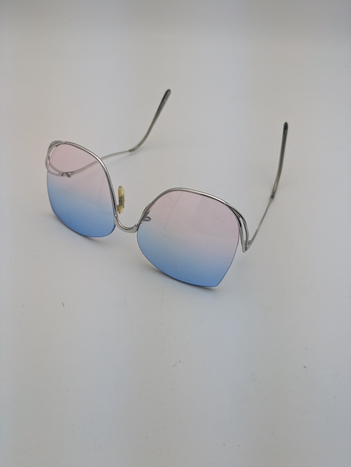 Vintage Versailles Two Tine Blue Pink 80’s Eye Glasses