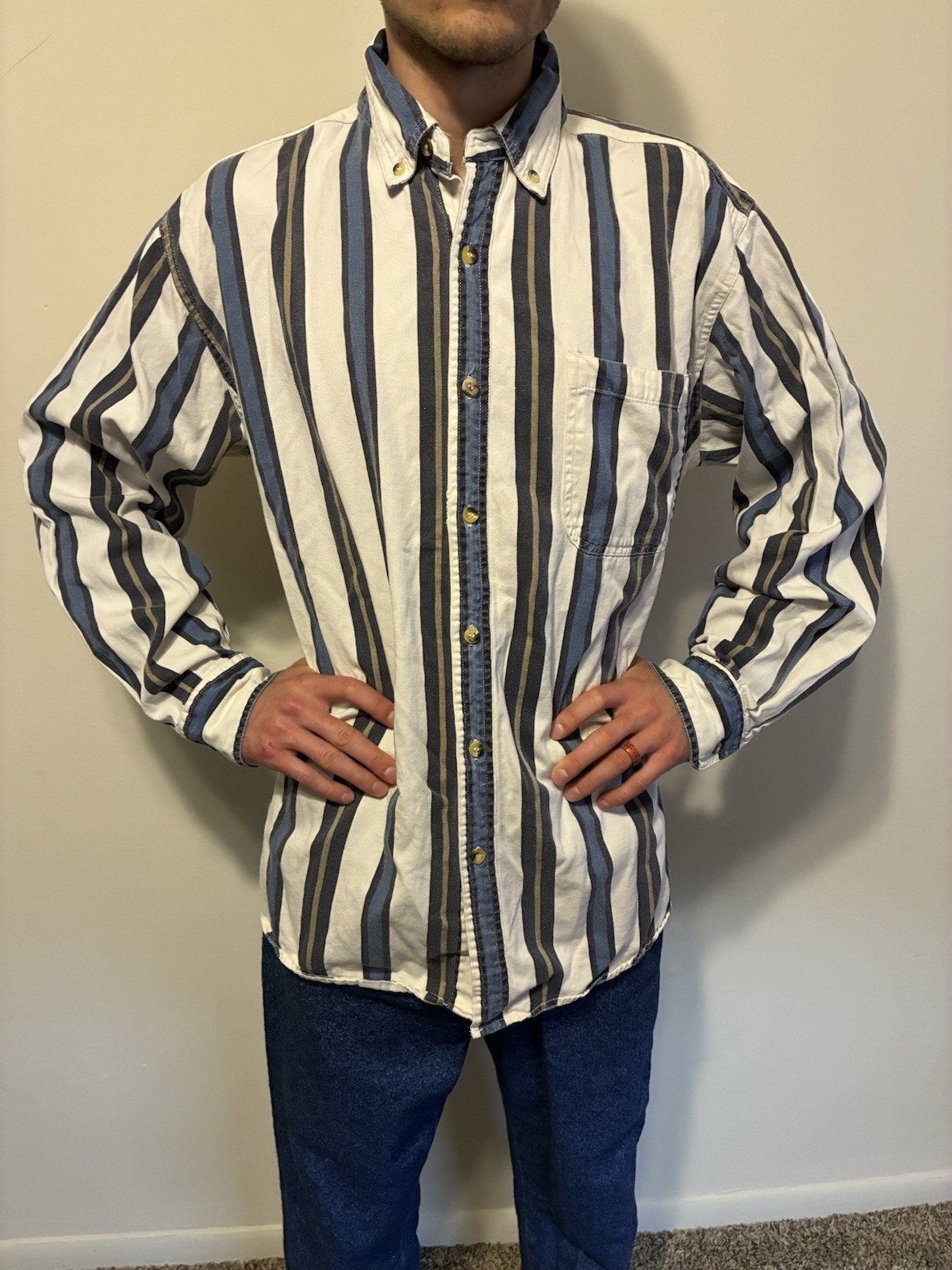 Men’s L Vintage Faded Glory Button Up Shirt