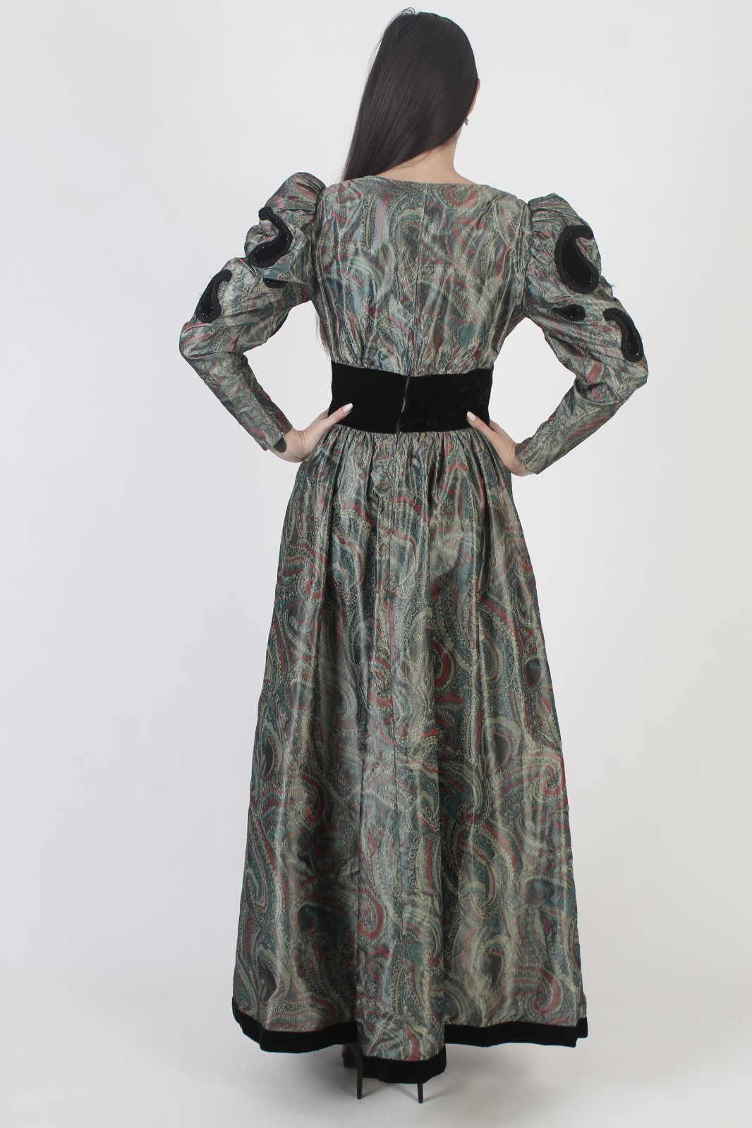 Vtg Givenchy Designer Evening Dress Nouvelle Boutique Black Velvet Paisley Gown