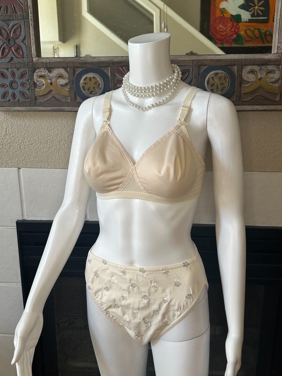 Collectible L Warner’s Flower Charms bottoms matching braziers lingerie set