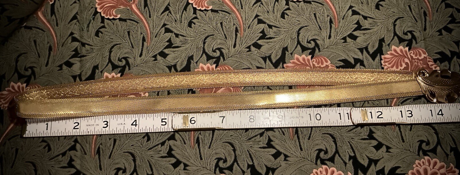 Vintage Belt Garay Serpentine MCM Fig Leaf Gold Tone Hook Clasp 28 In X .5 In