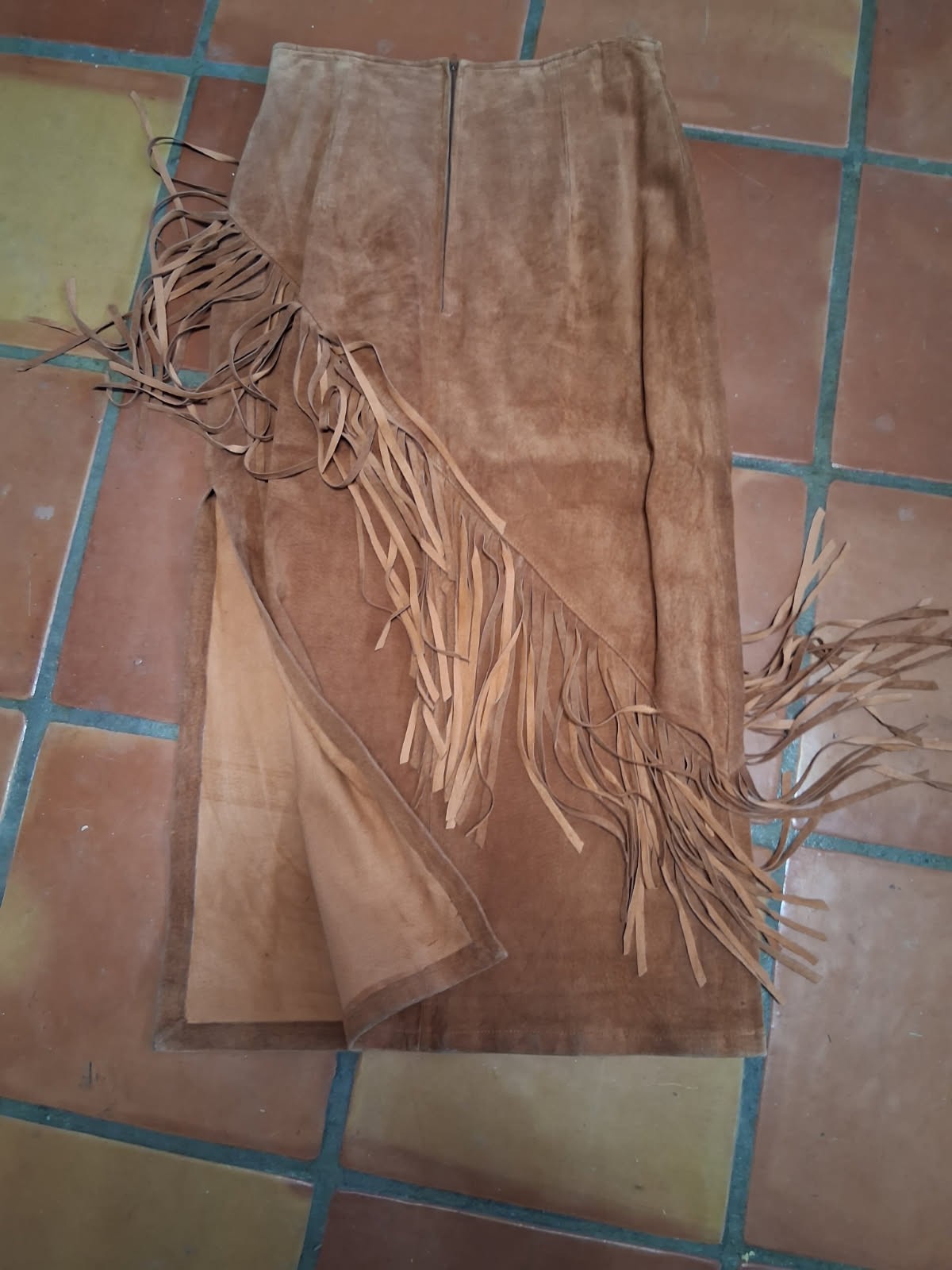 Vintage Leather Fringe Skirt Ladies Size 13-14 34 In Long Laurice